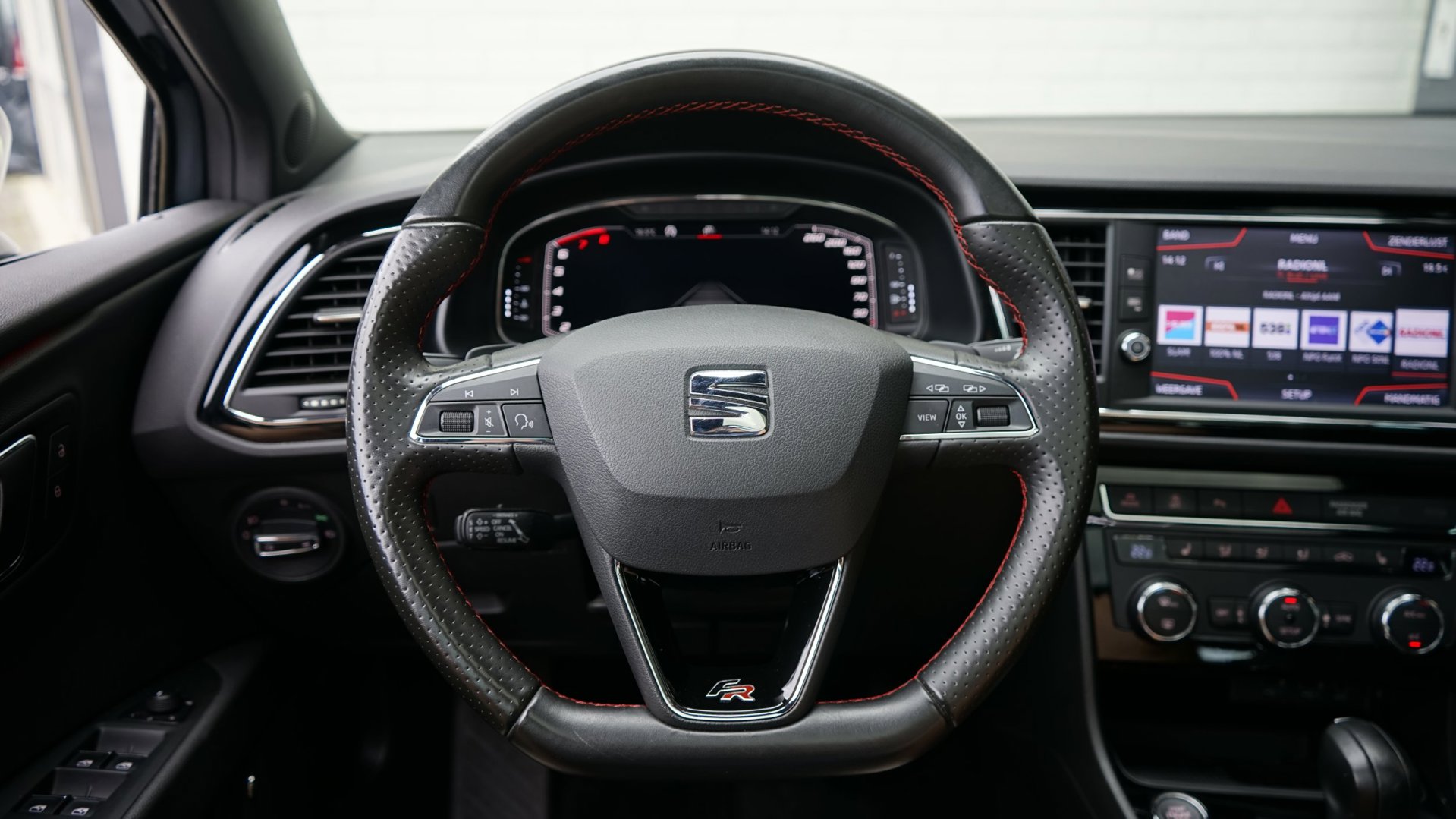 Foto van Seat Leon Sportourer ST