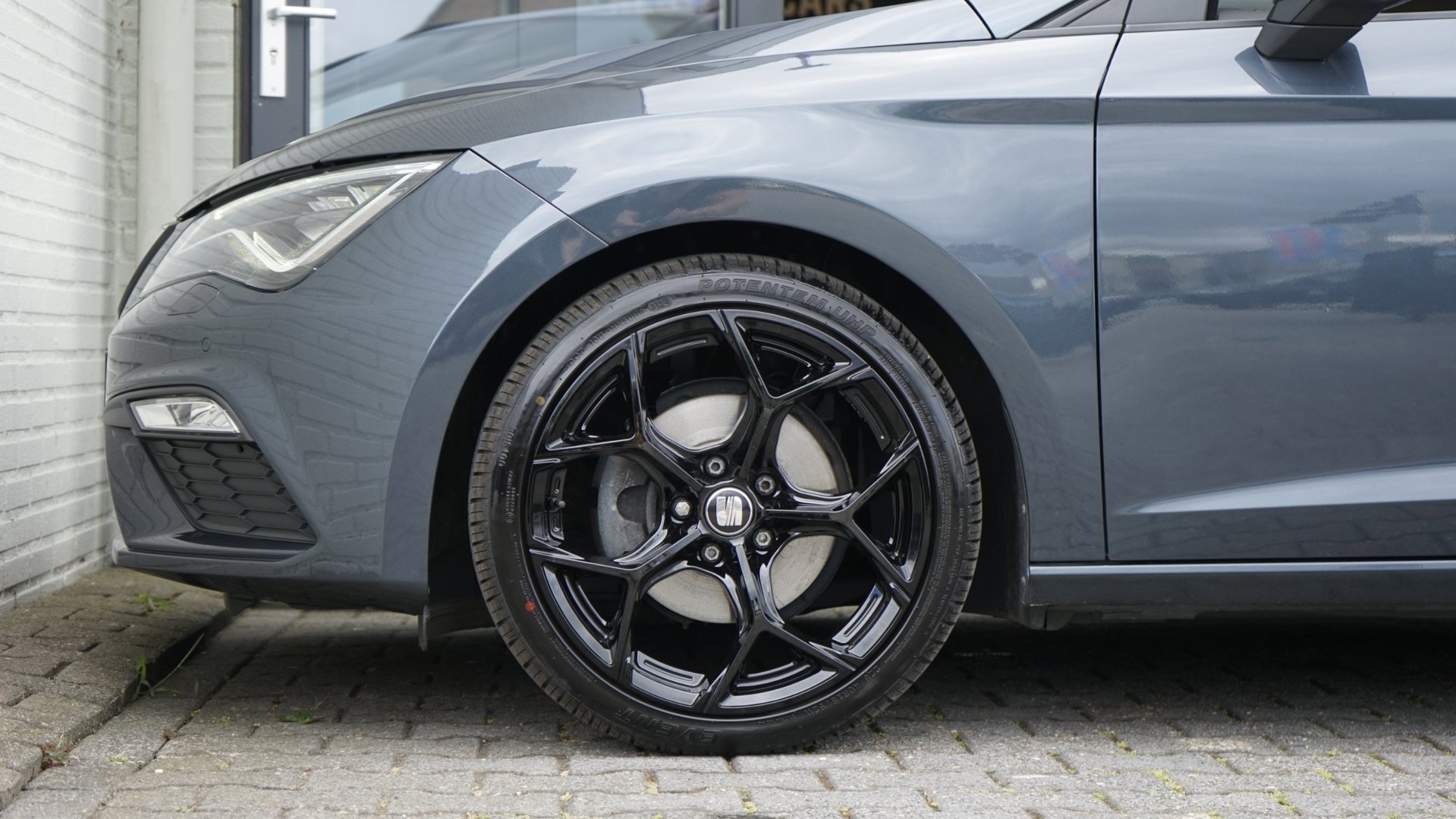 Foto van Seat Leon Sportourer ST