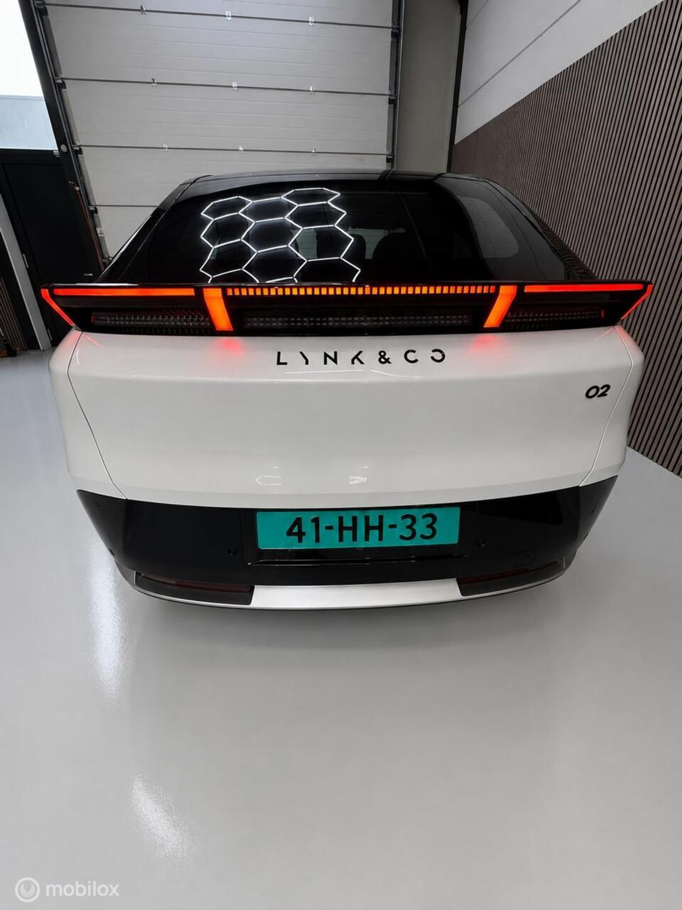 Foto van LYNK & Co 02