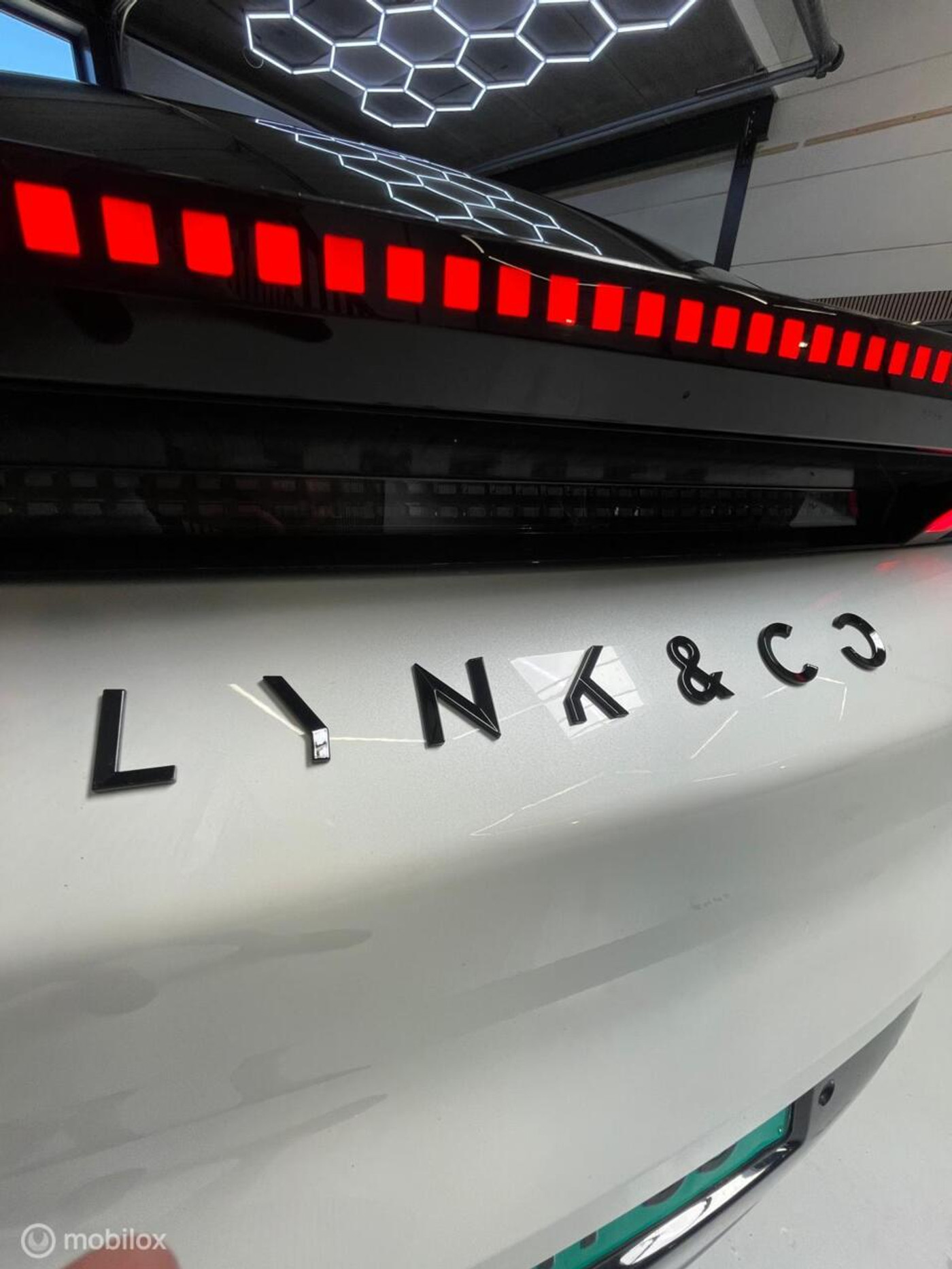 Foto van LYNK & Co 02