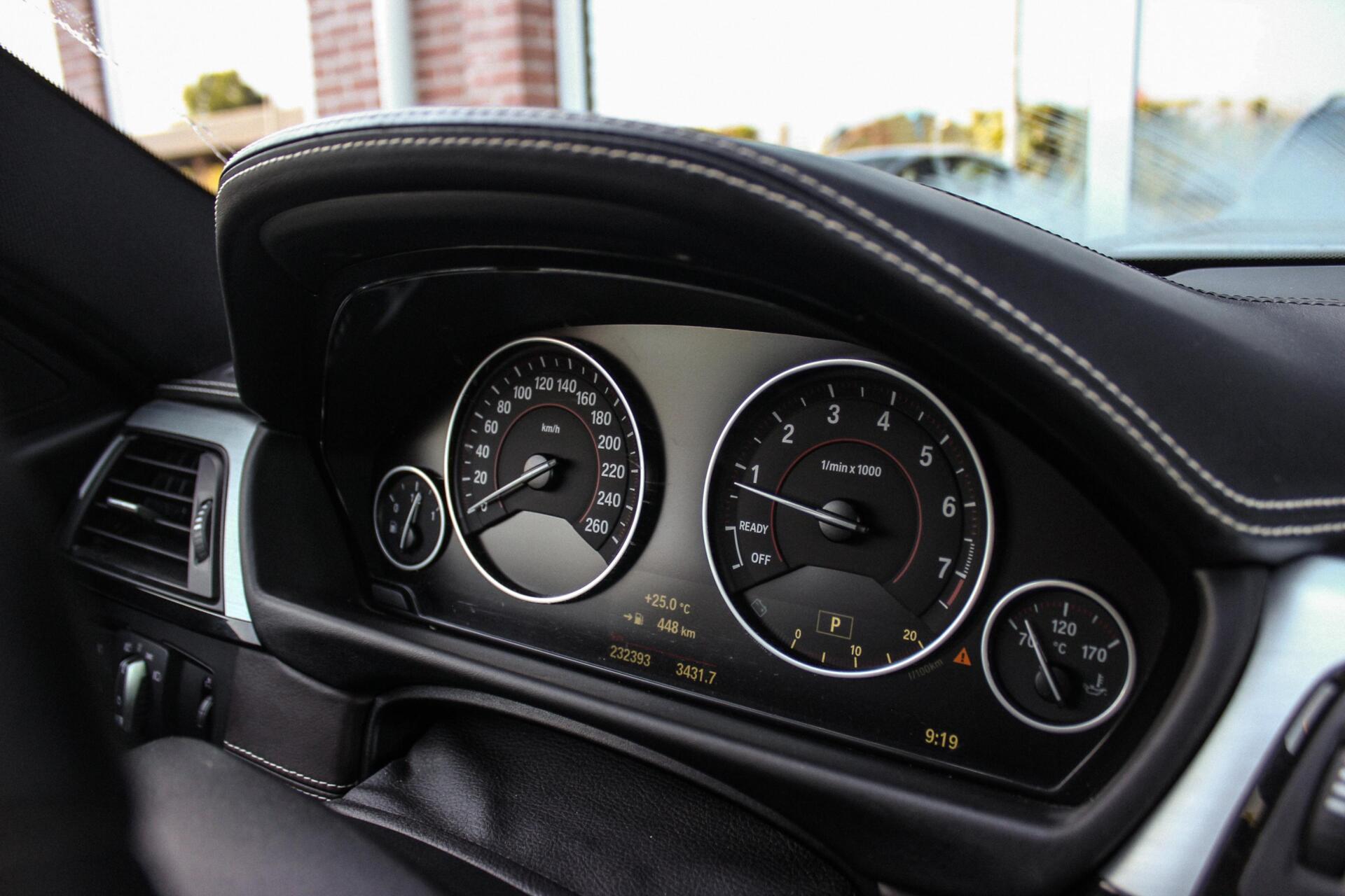 Foto van BMW 320i