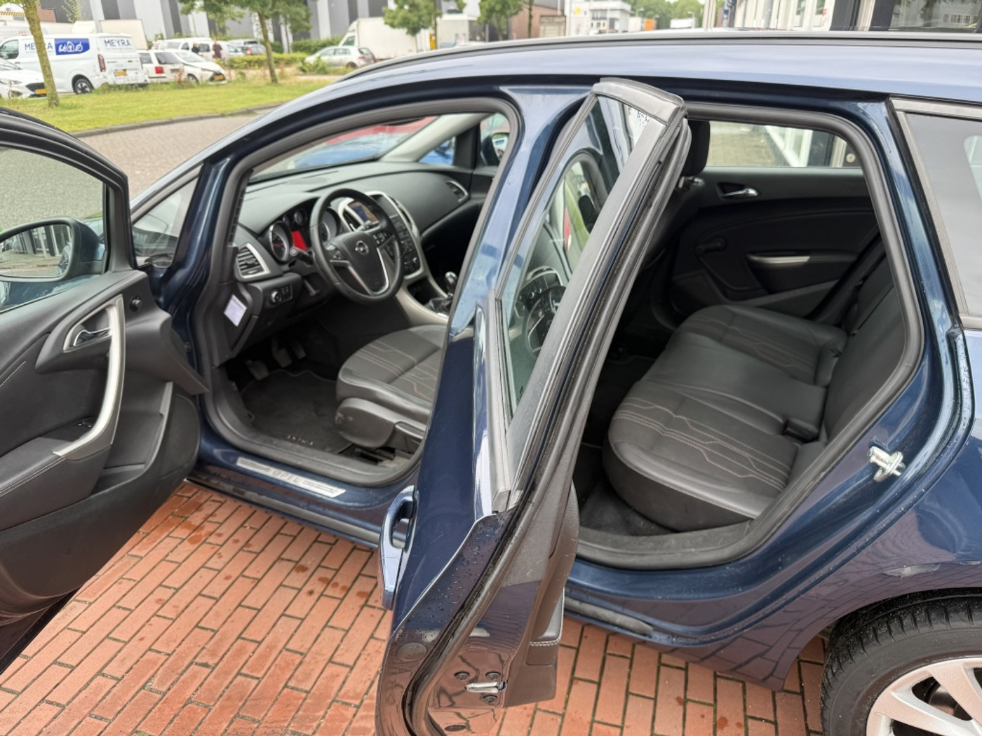 Foto van Opel Astra Sports Tourer