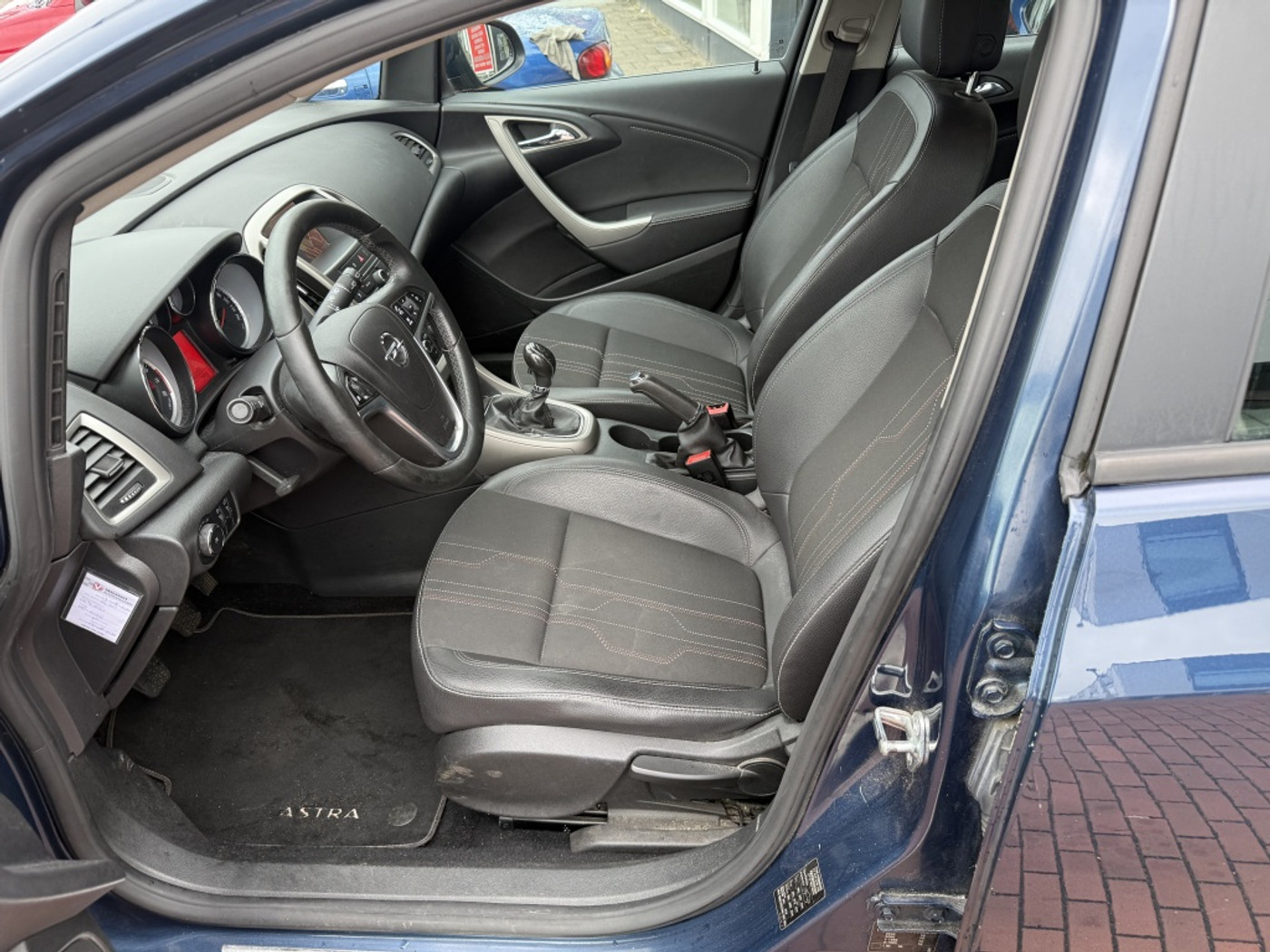 Foto van Opel Astra Sports Tourer