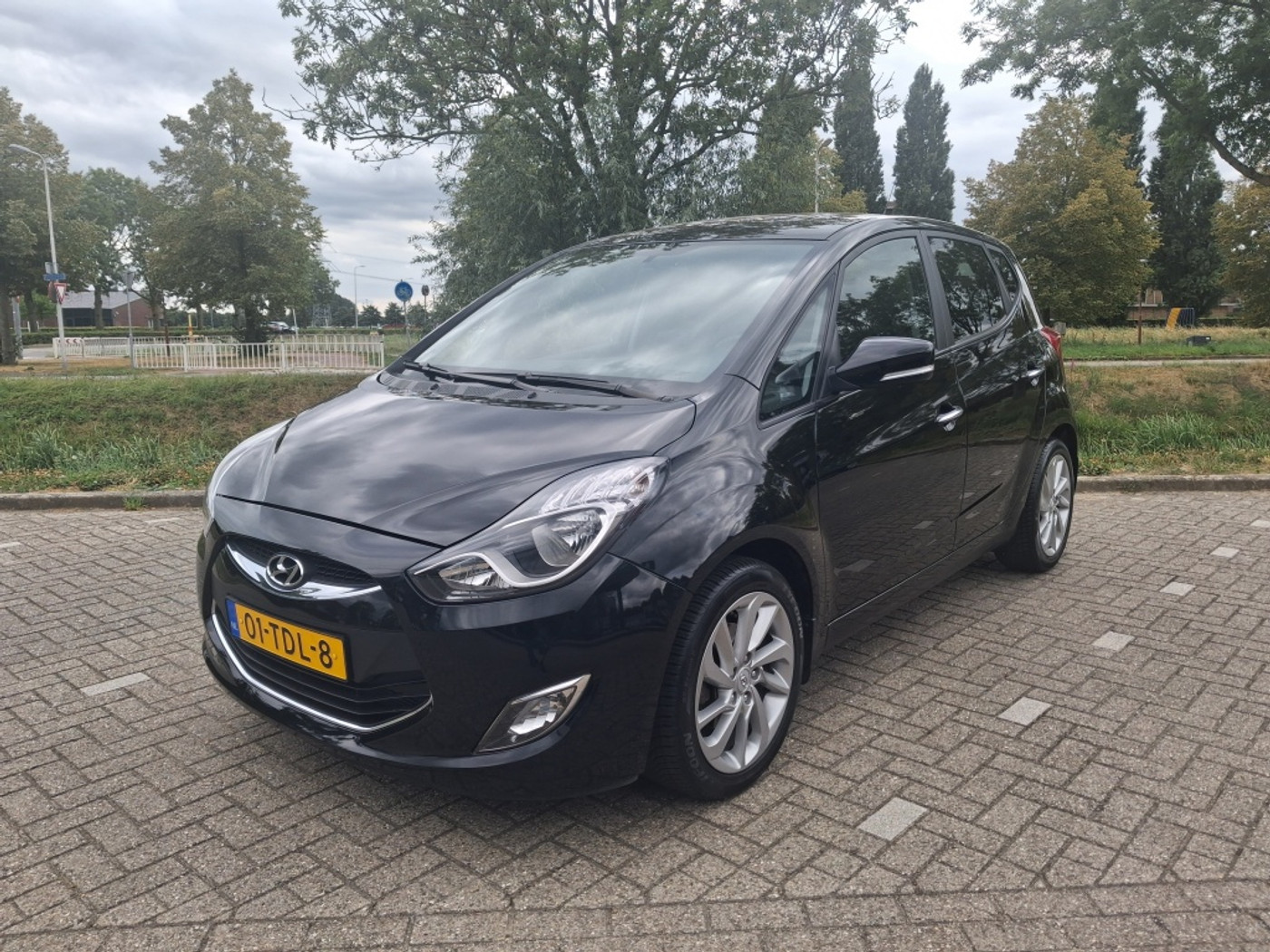 Hyundai Ix20 1.6i i-Vision Automaat 2012 - voorkant