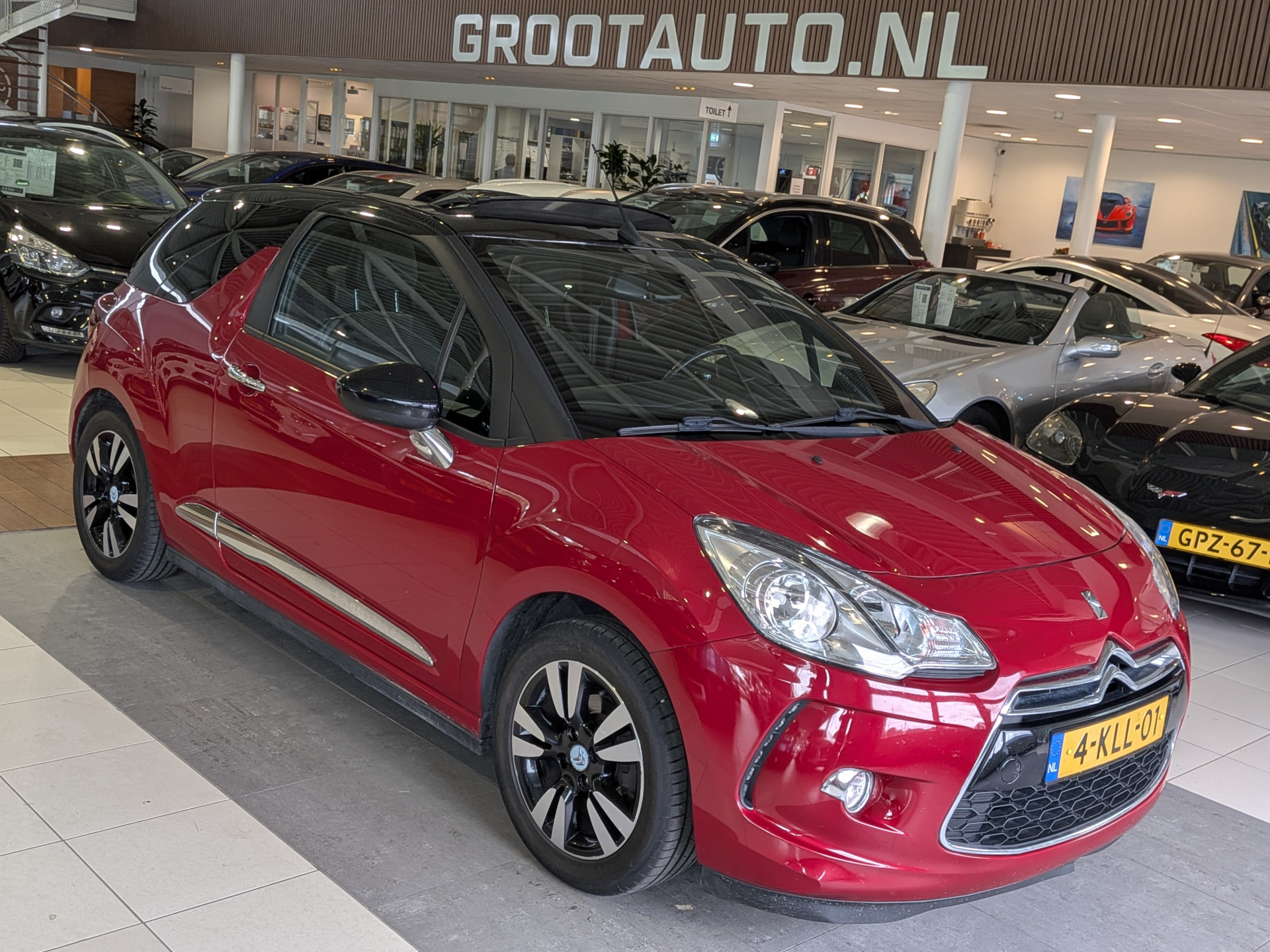 Citroen Ds3 Cabrio 1.2 VTi Chic 2013 - voorkant