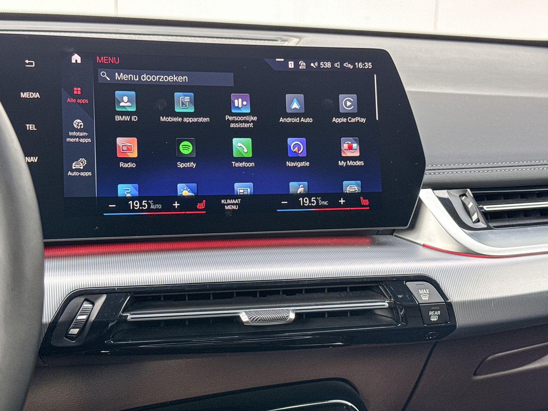 Foto van BMW X1 Xdrive30e