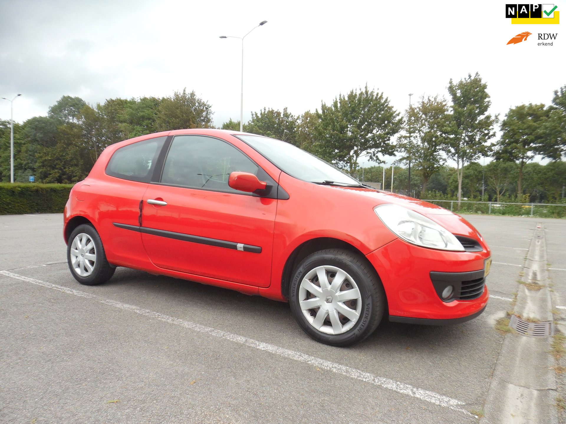 Renault Clio 1.2 TCE Dynamique 2008 - voorkant