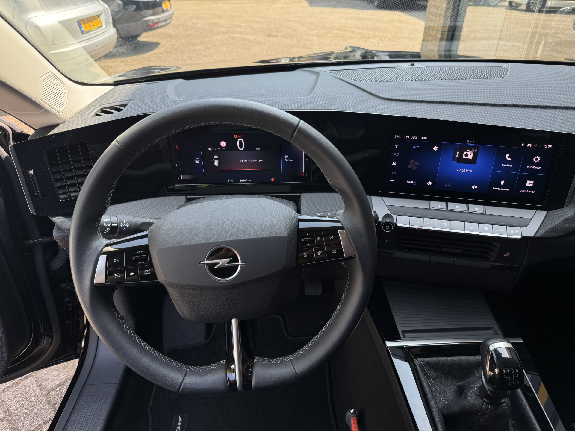 Foto van Opel Astra Sports Tourer