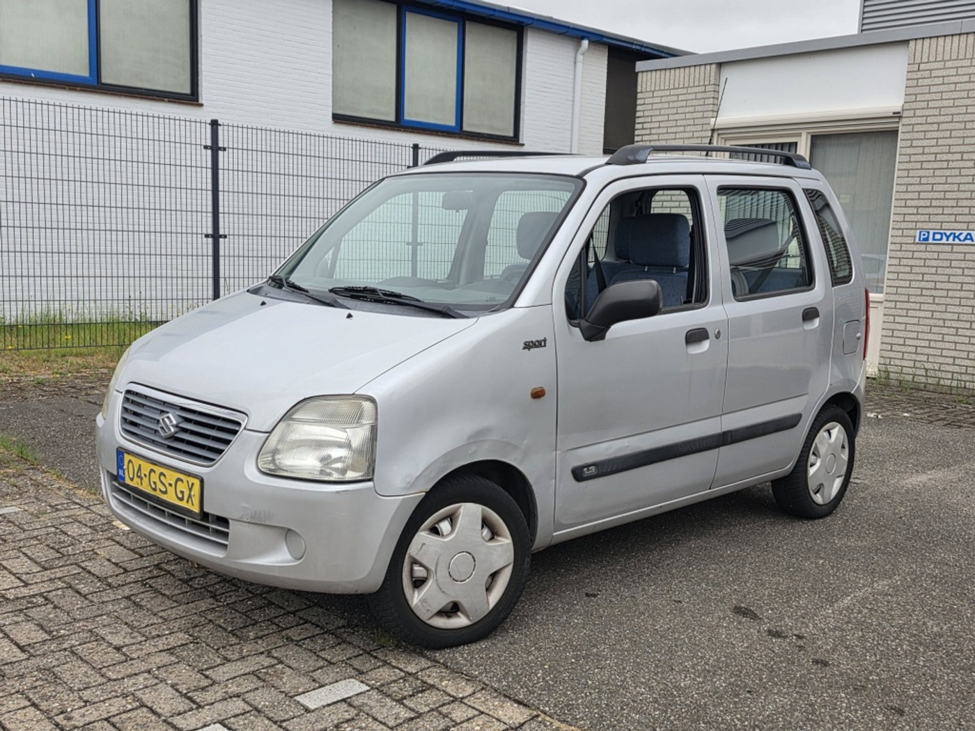 Foto van Suzuki Wagon R