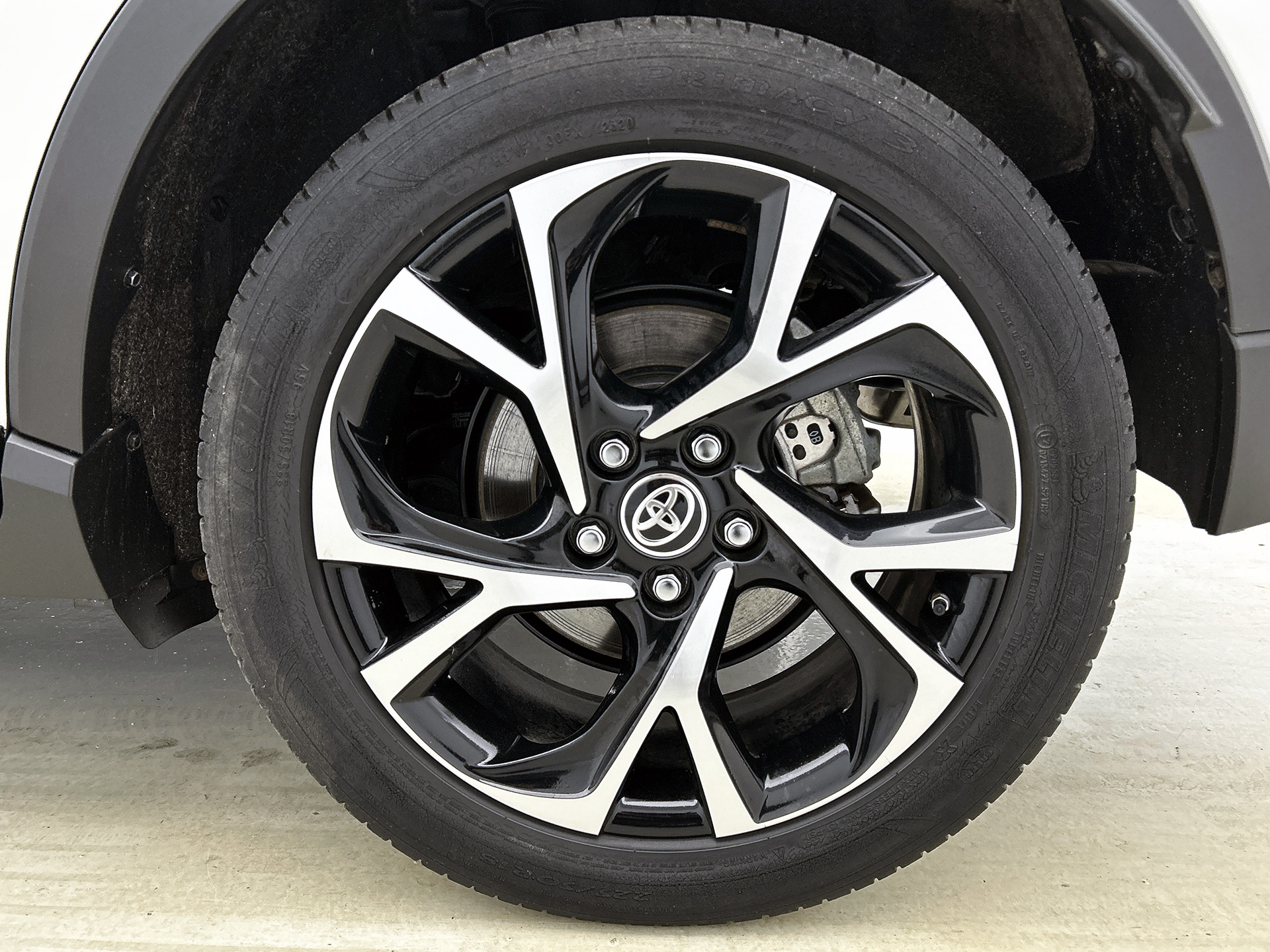 Foto van Toyota Toyota C-hr