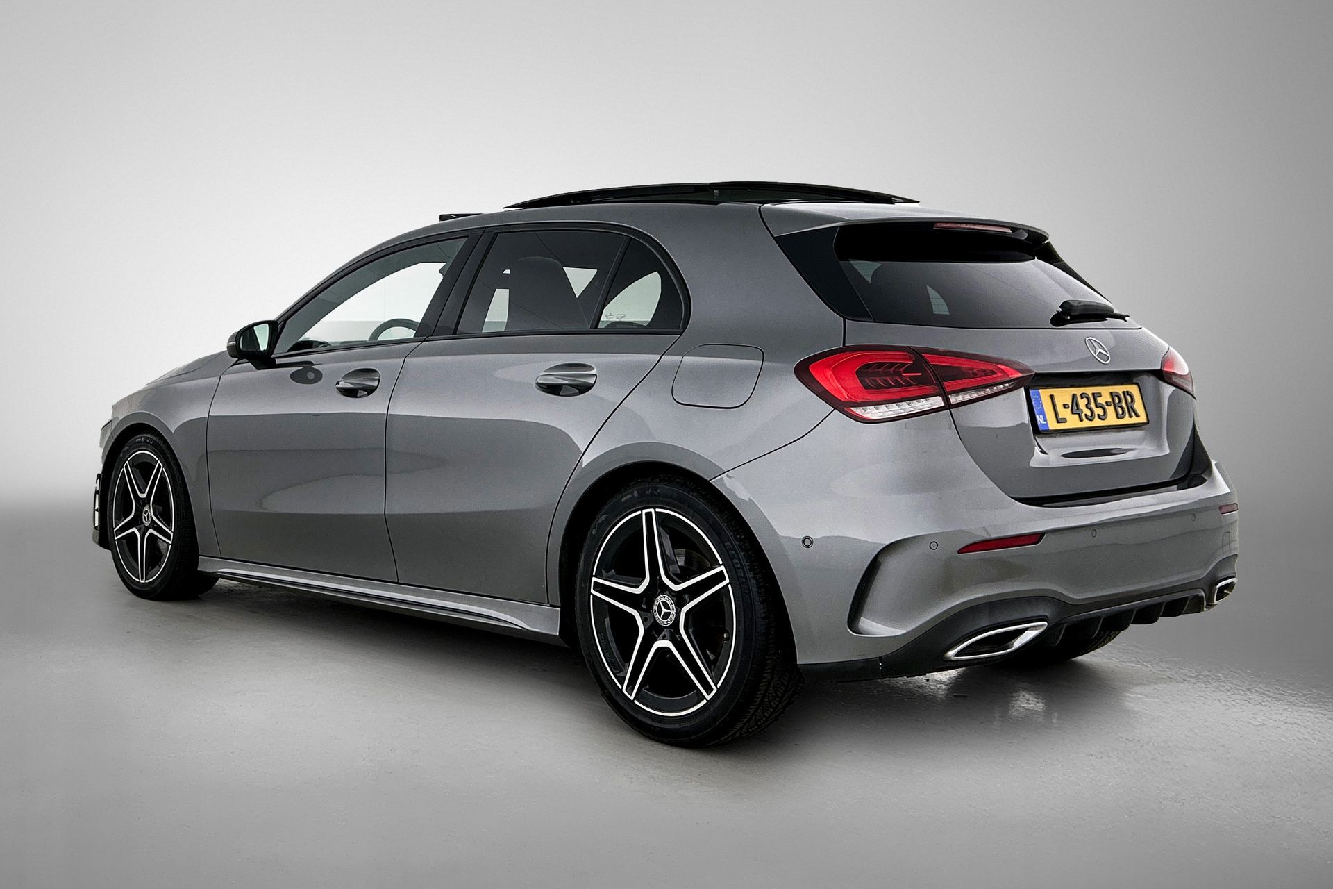Foto van Mercedes-Benz A 200