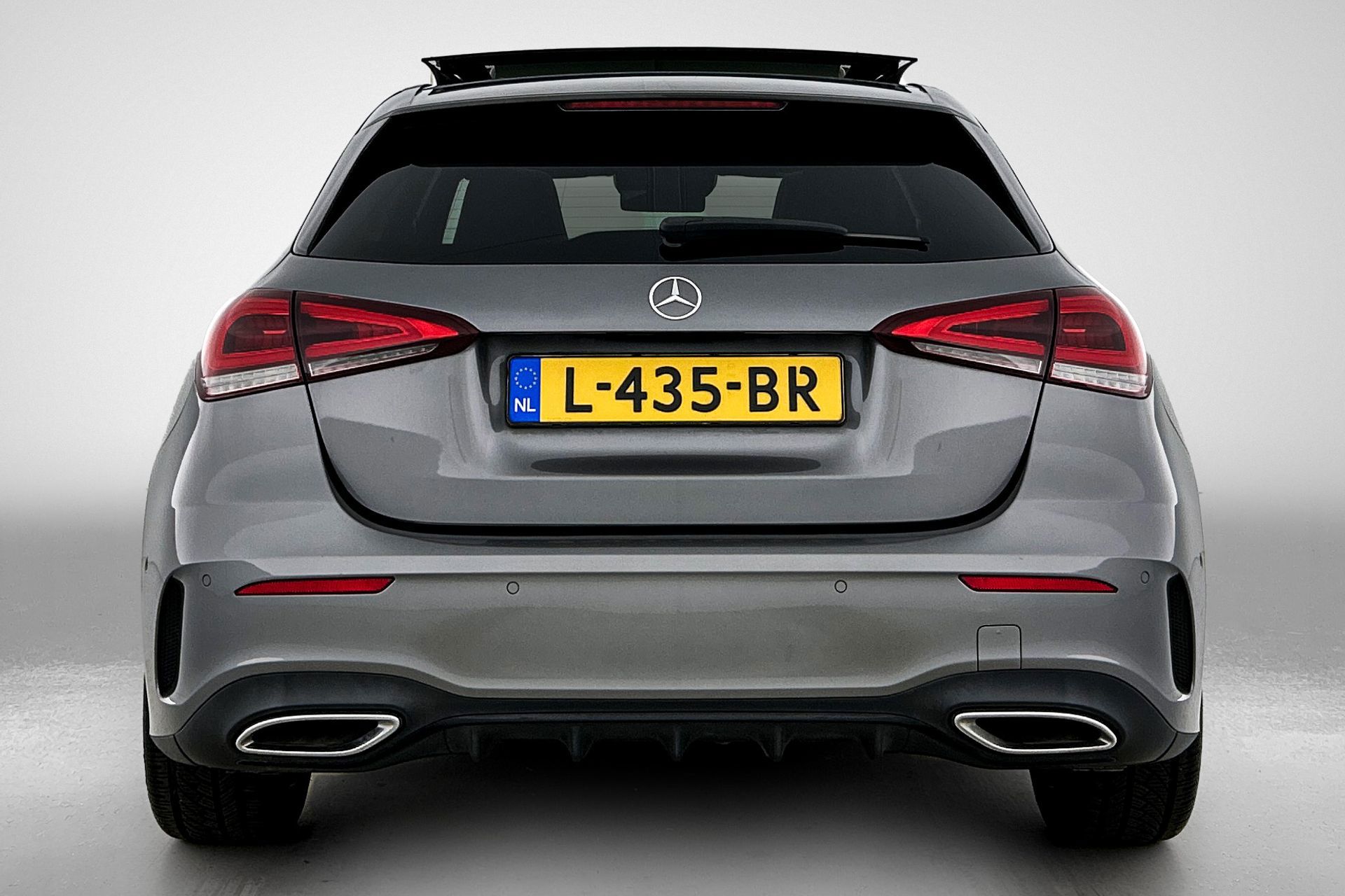 Foto van Mercedes-Benz A 200