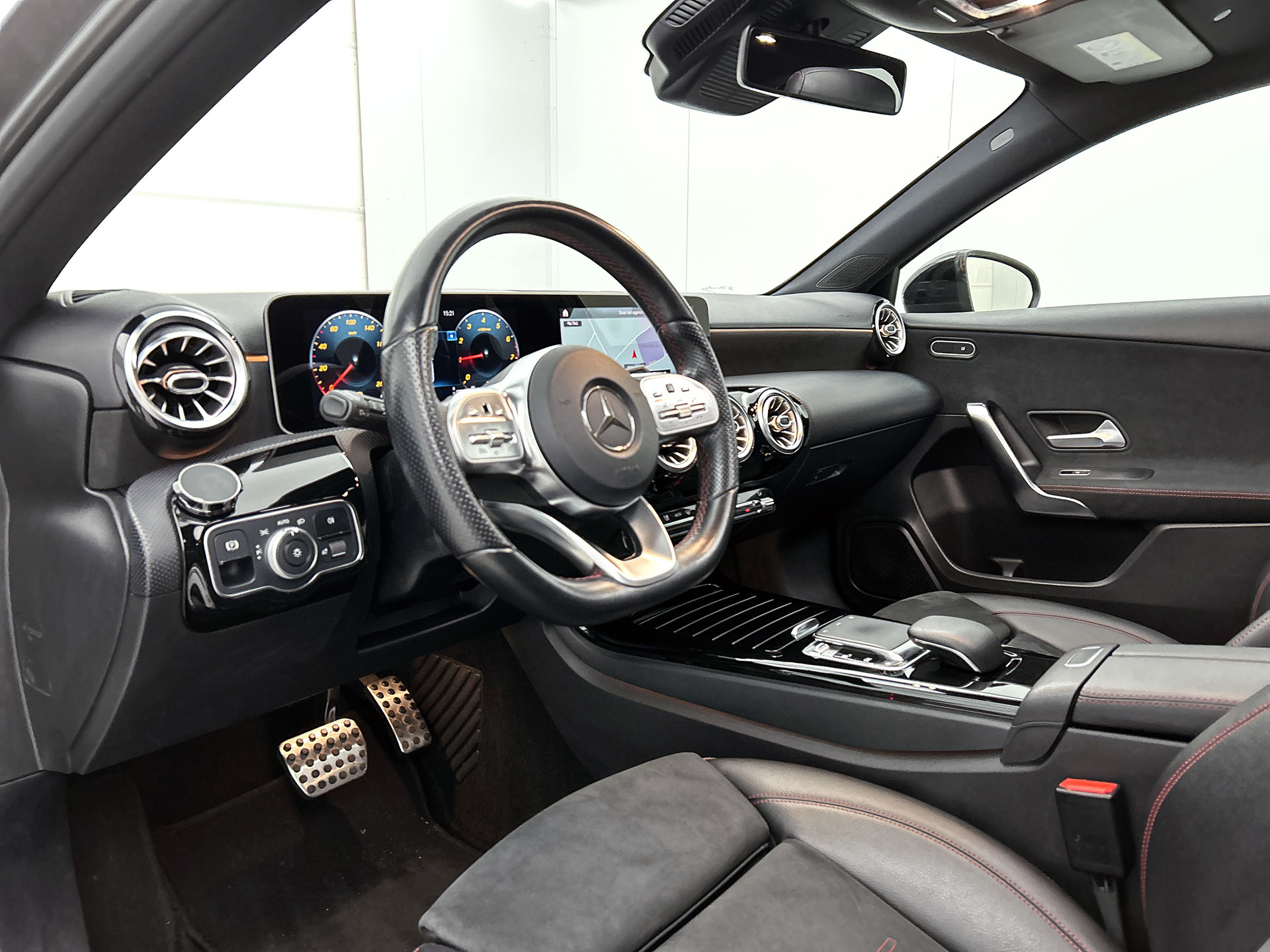 Foto van Mercedes-Benz A 200