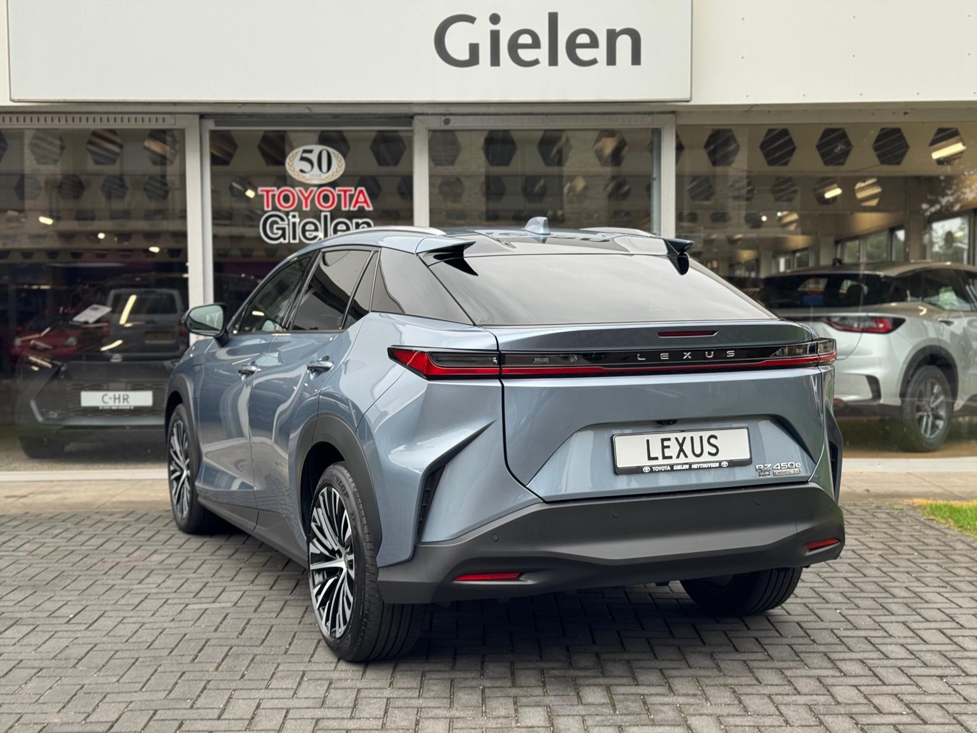 Foto van Lexus Lexus Rz450e