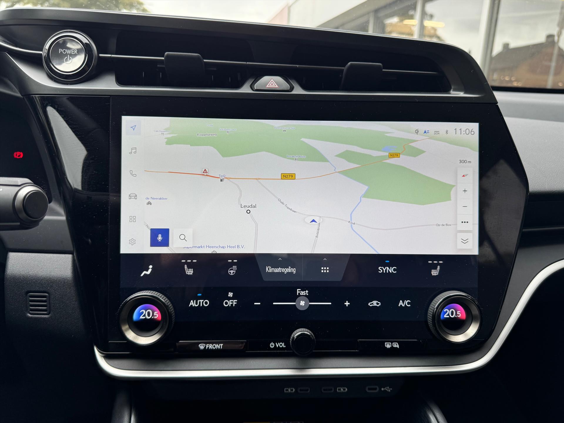 Foto van Lexus Lexus Rz450e