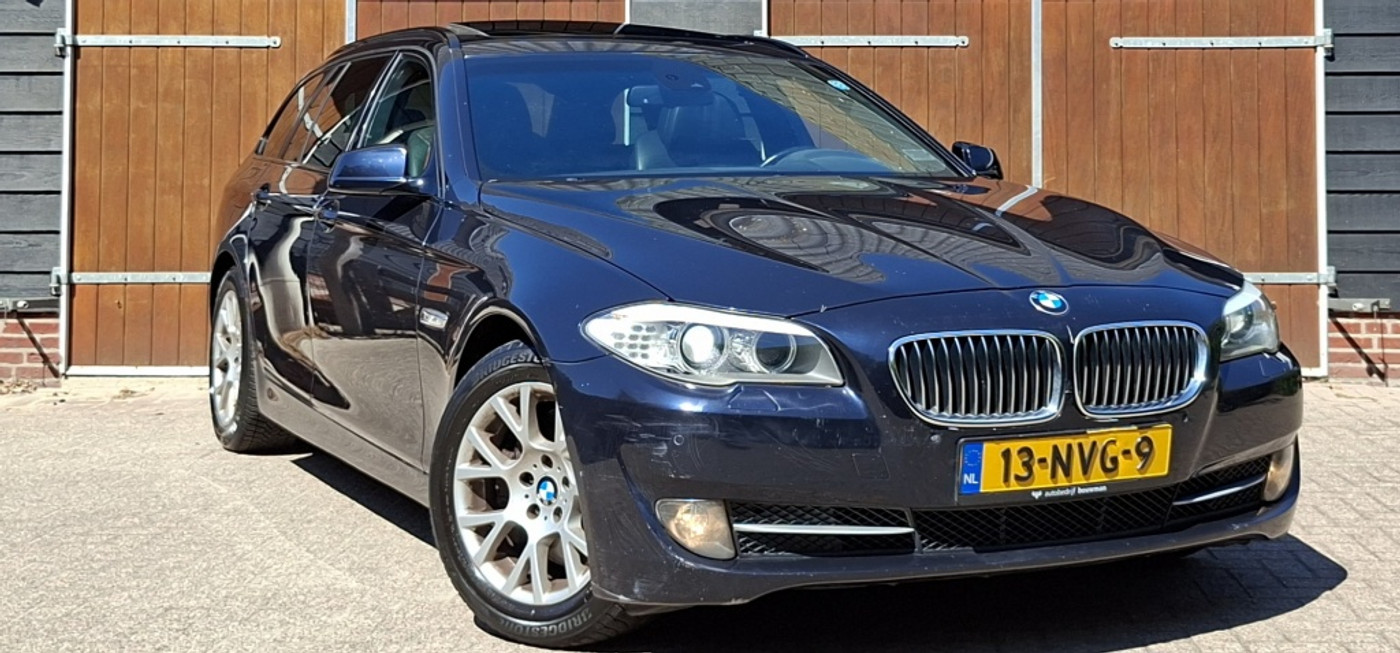 BMW 530d 530d High Executive | TV | 6 Cilinder | Lederen bekleding | Panoramadak 2010 - voorkant