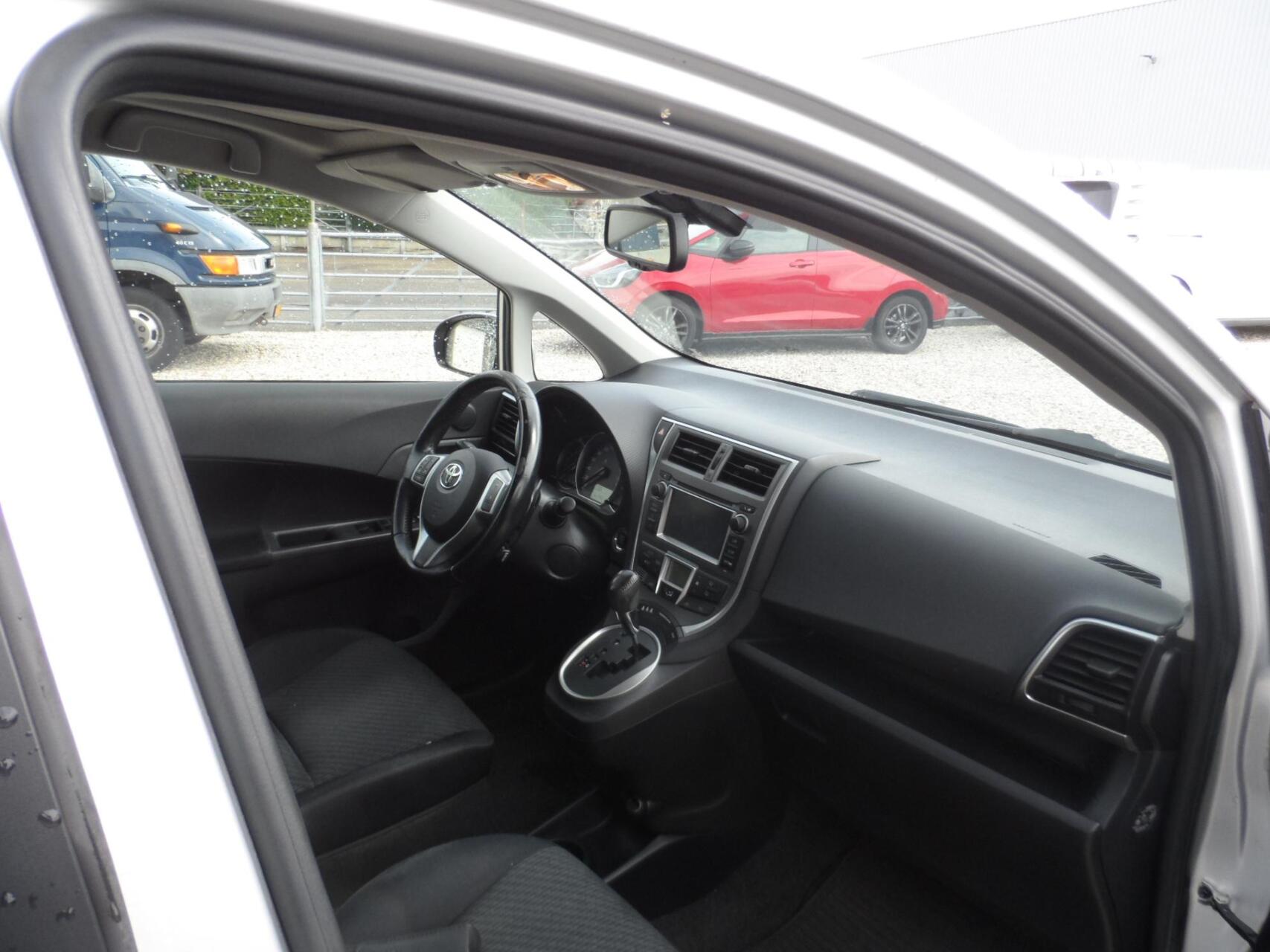 Foto van Toyota Toyota Verso-s