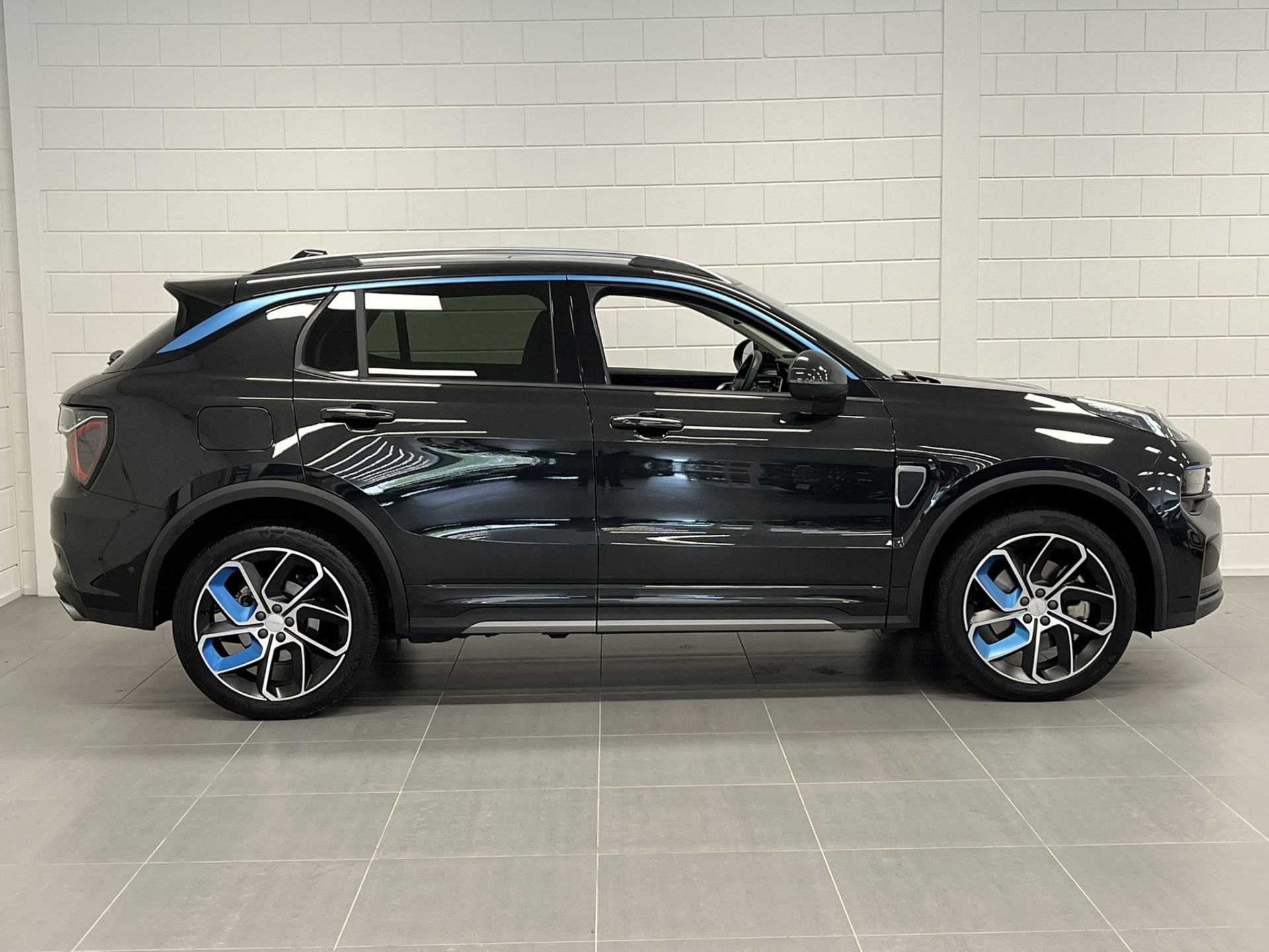Foto van Lynk&co LYNK & Co 01