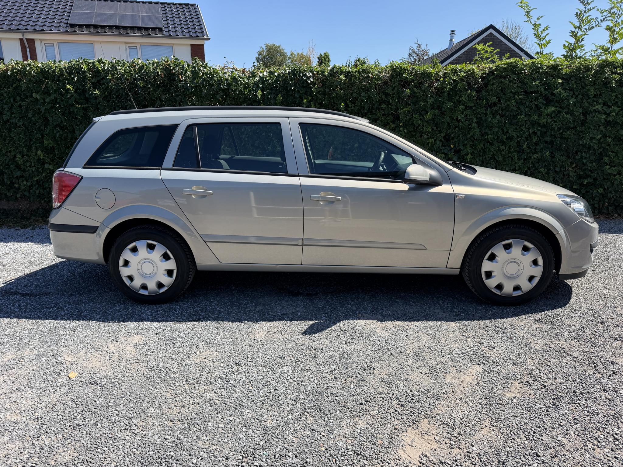 Foto van Opel Astra Station Wagon