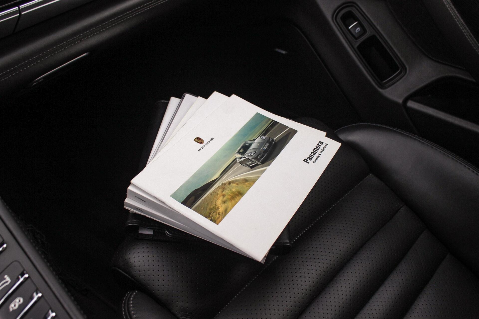 Foto van Porsche Panamera 4