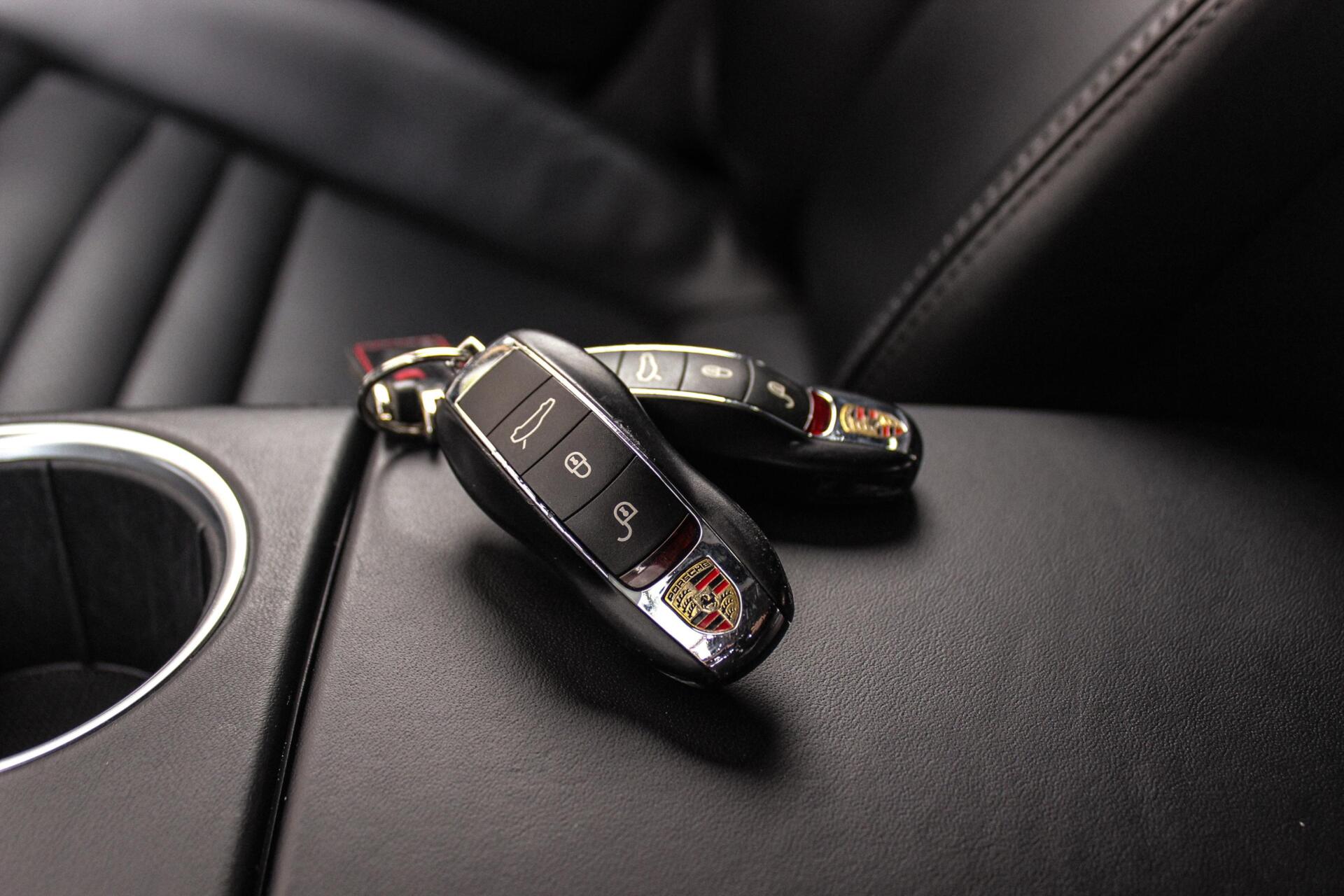 Foto van Porsche Panamera 4