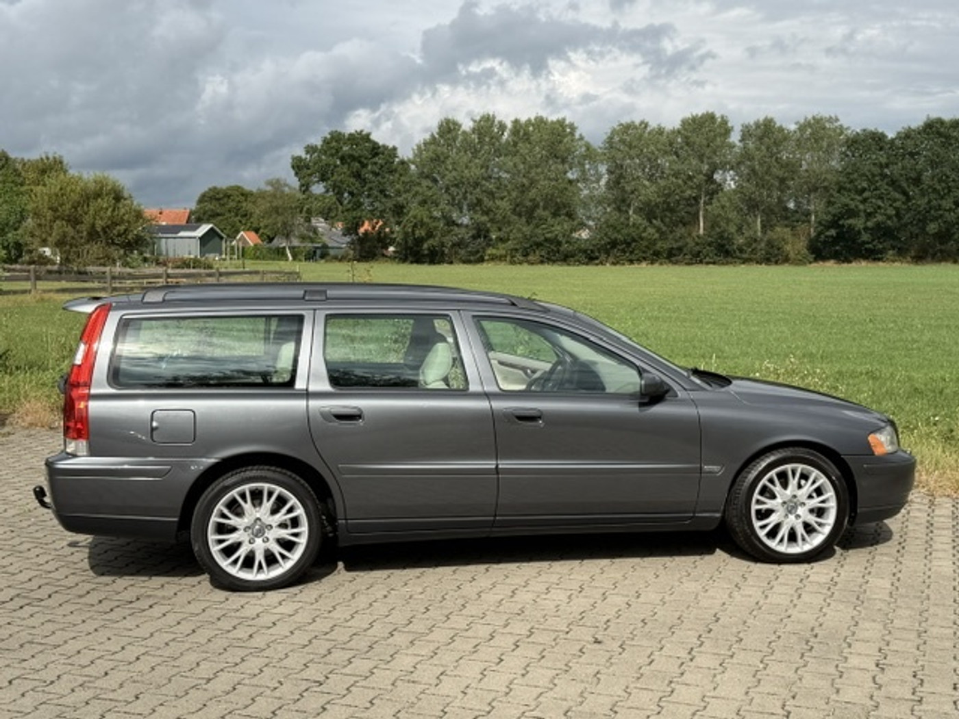 Foto van Volvo V70
