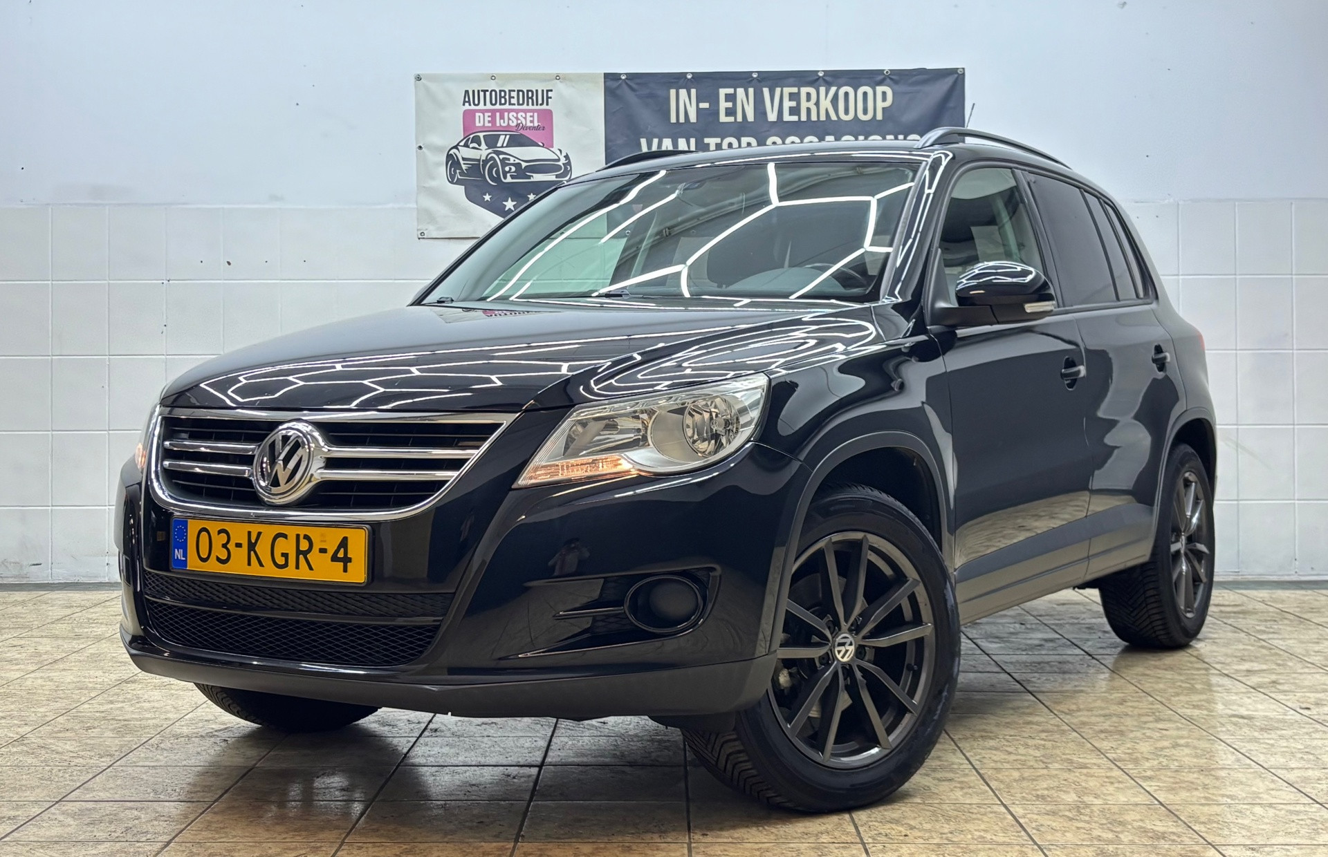 Volkswagen Tiguan 1.4 TSI Comfort&Design /Top Staat/Rijklaar/nieuwe APK 2009 - voorkant
