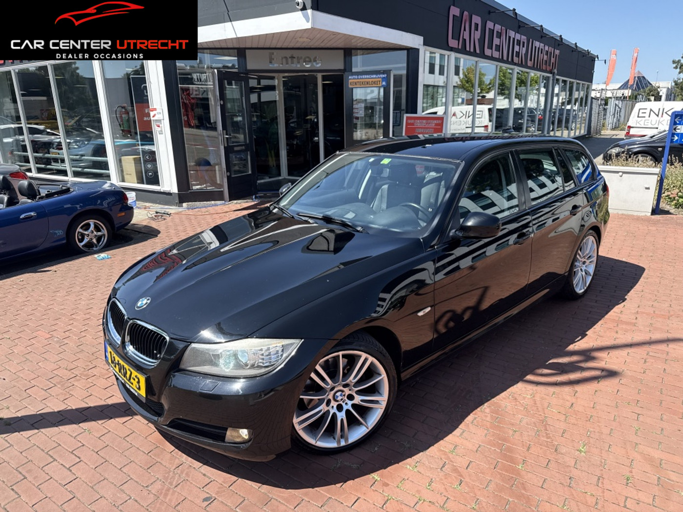 BMW 320d 320d Eff.D.Ed LuxL. 2011 - voorkant