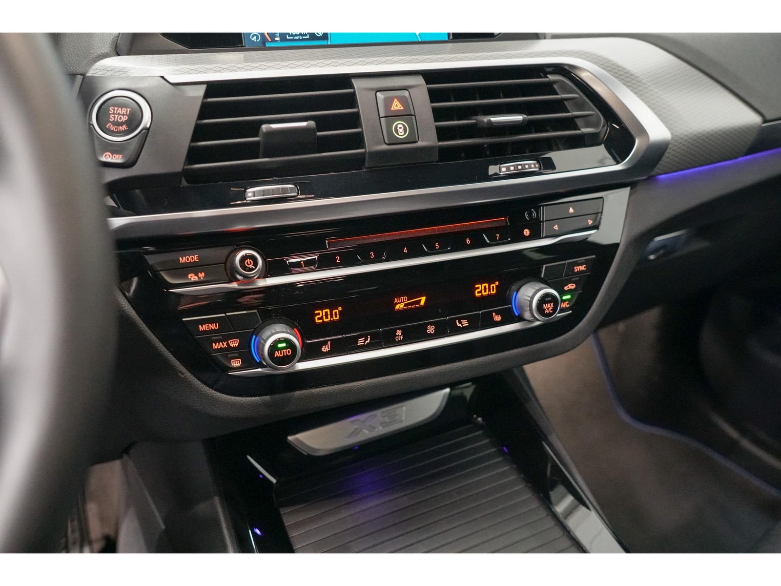 Foto van BMW X3 Xdrive20i