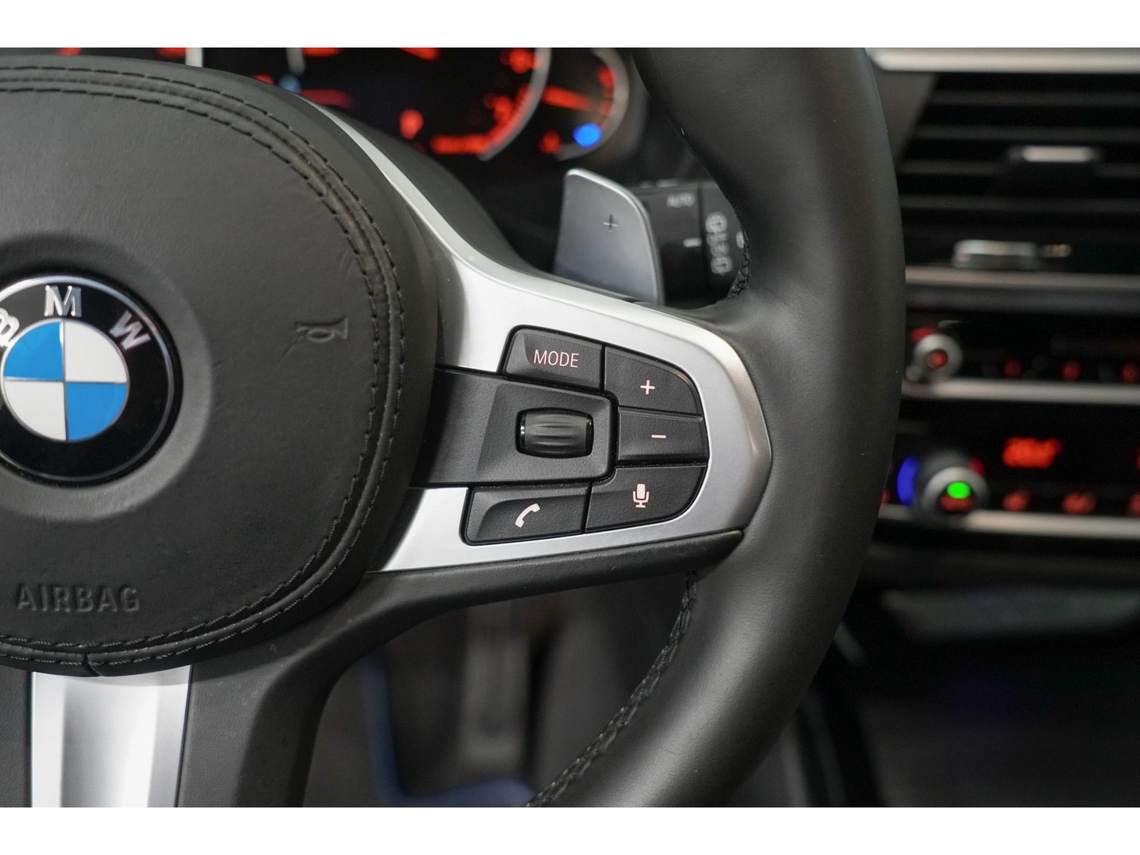 Foto van BMW X3 Xdrive20i
