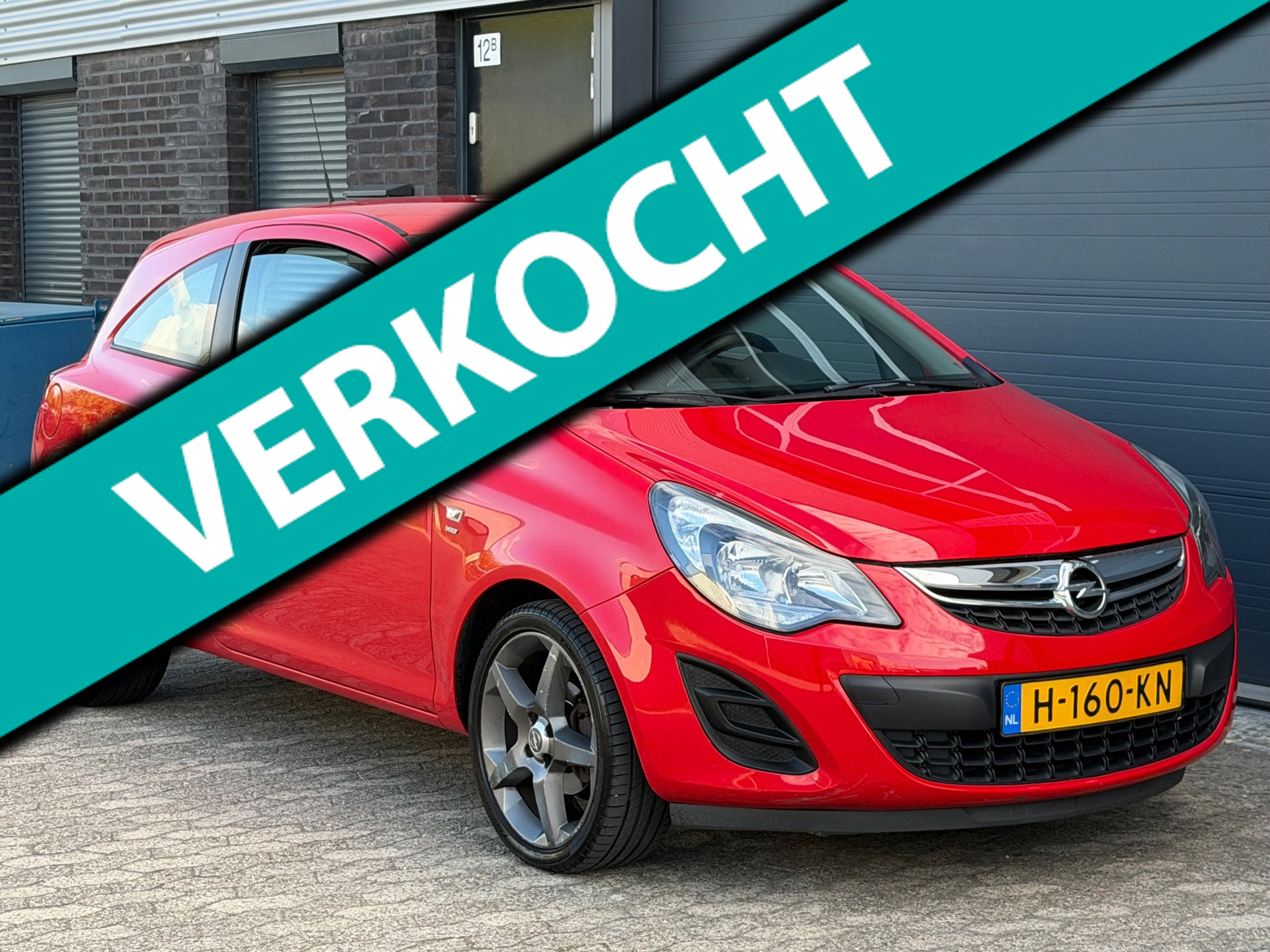 Opel Corsa 1.4-16V NIEUW APK AIRCO CRUISE-CONTROL 2014 - voorkant