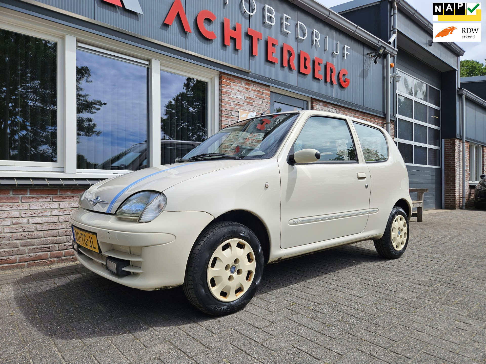 Fiat Fiat Seicento 1.1 Young Stuurbekrachtiging! NAP! Dealer Onderhouden! Leuke Auto! 2006 - voorkant