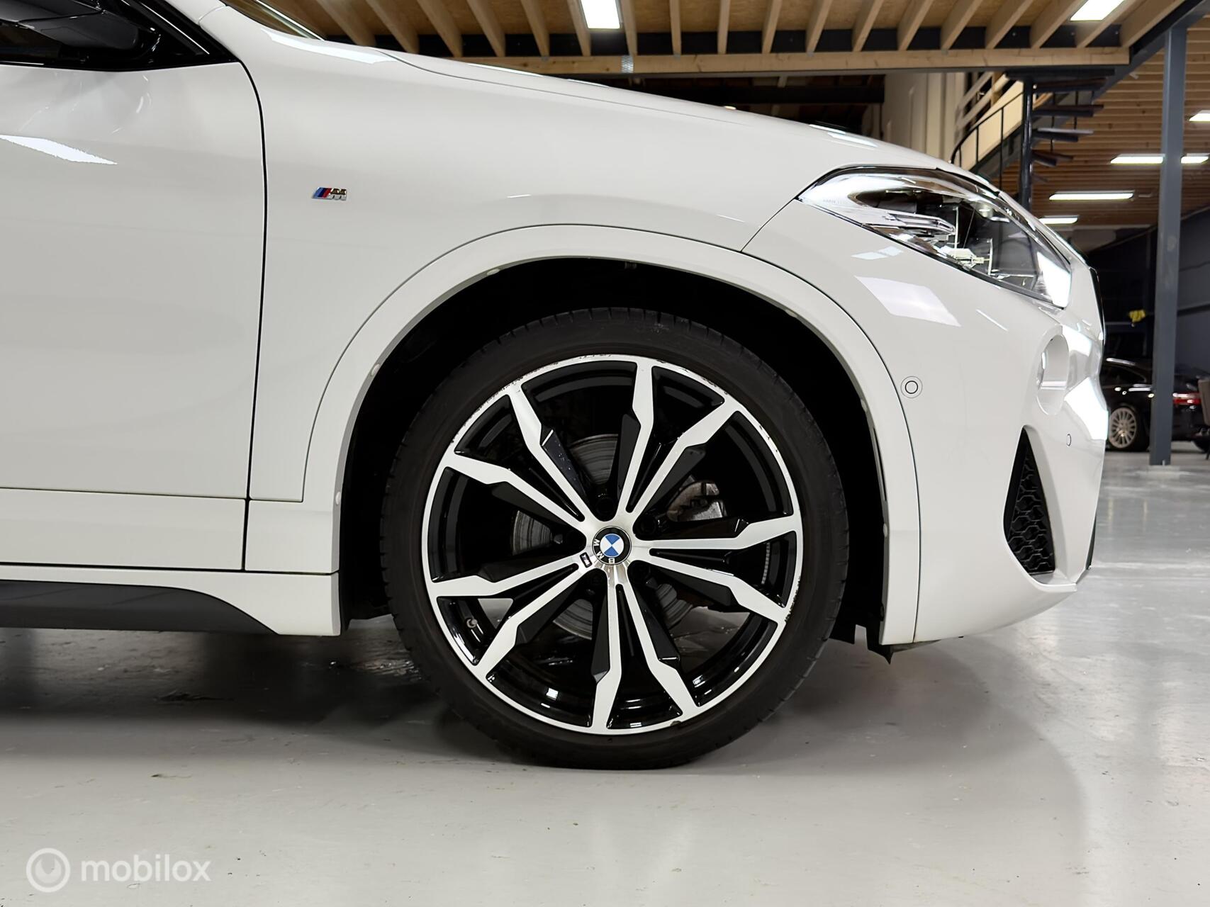 Foto van BMW X2 Sdrive18i
