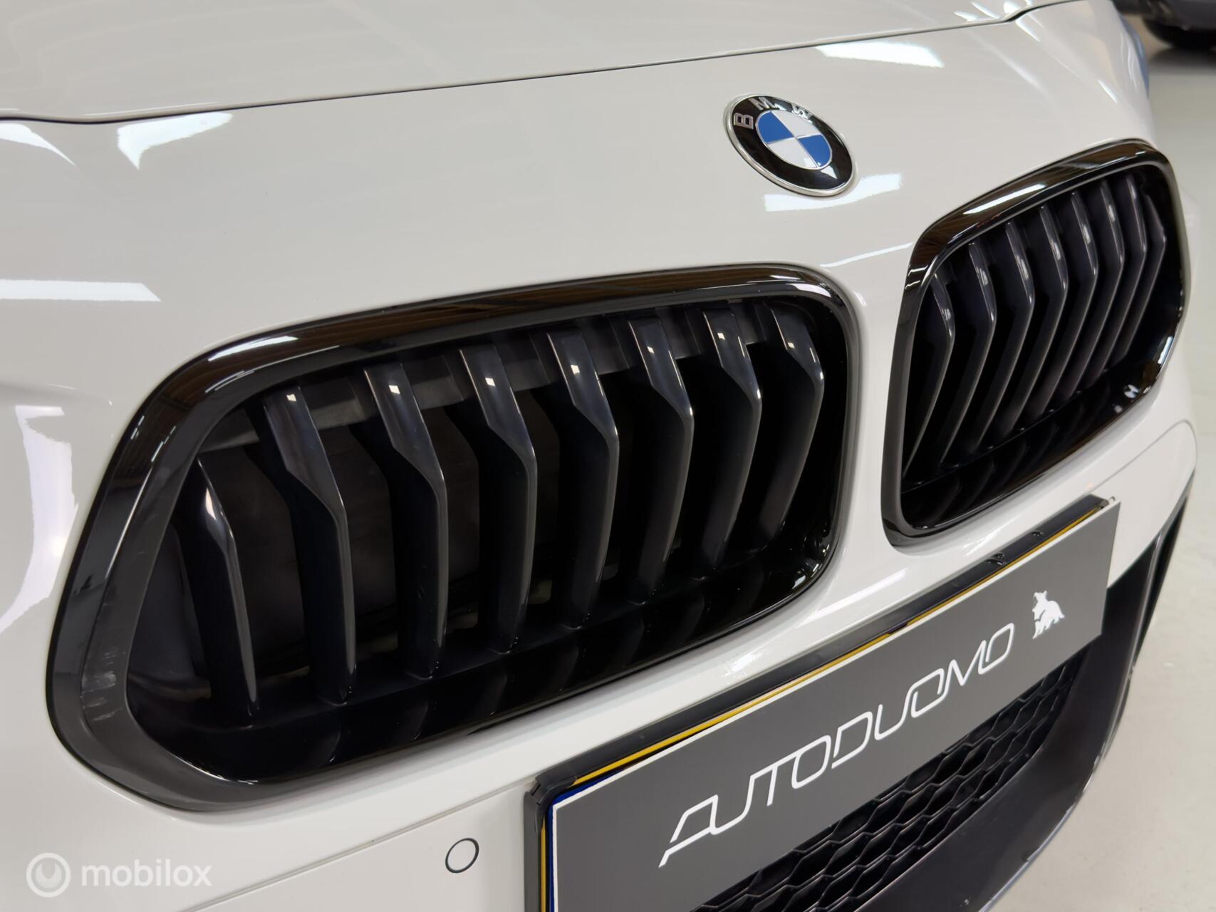 Foto van BMW X2 Sdrive18i