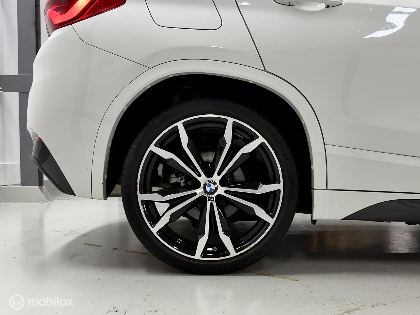 Foto van BMW X2 Sdrive18i