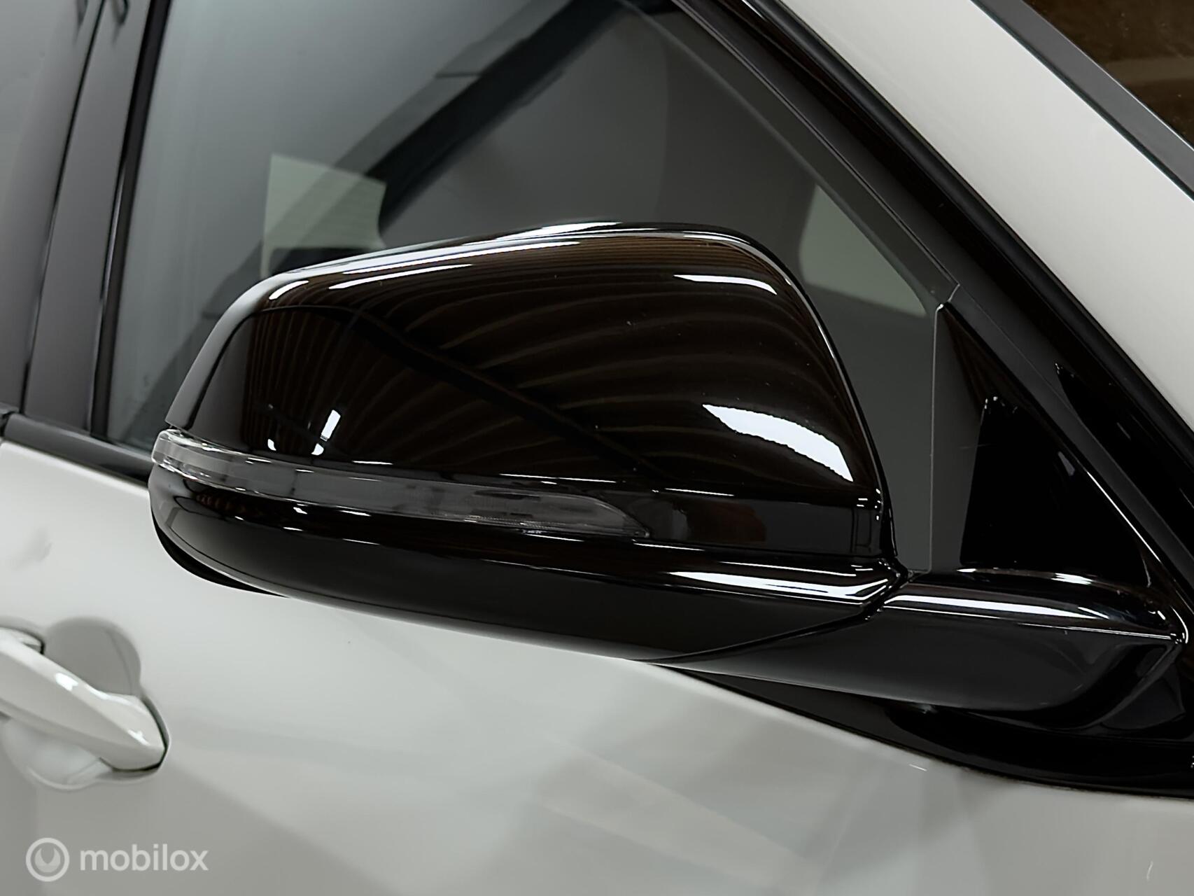 Foto van BMW X2 Sdrive18i