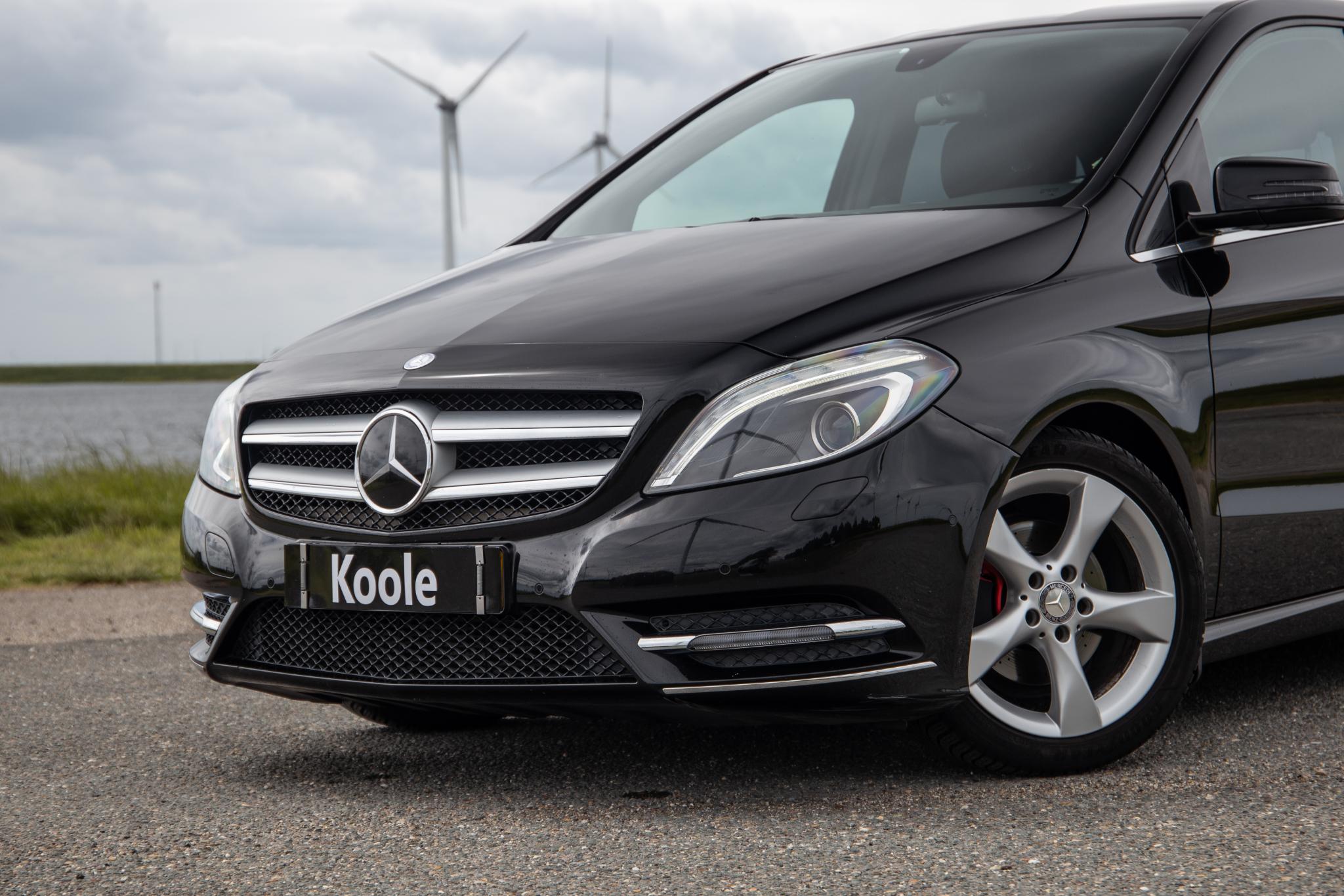 Foto van Mercedes-Benz B 180