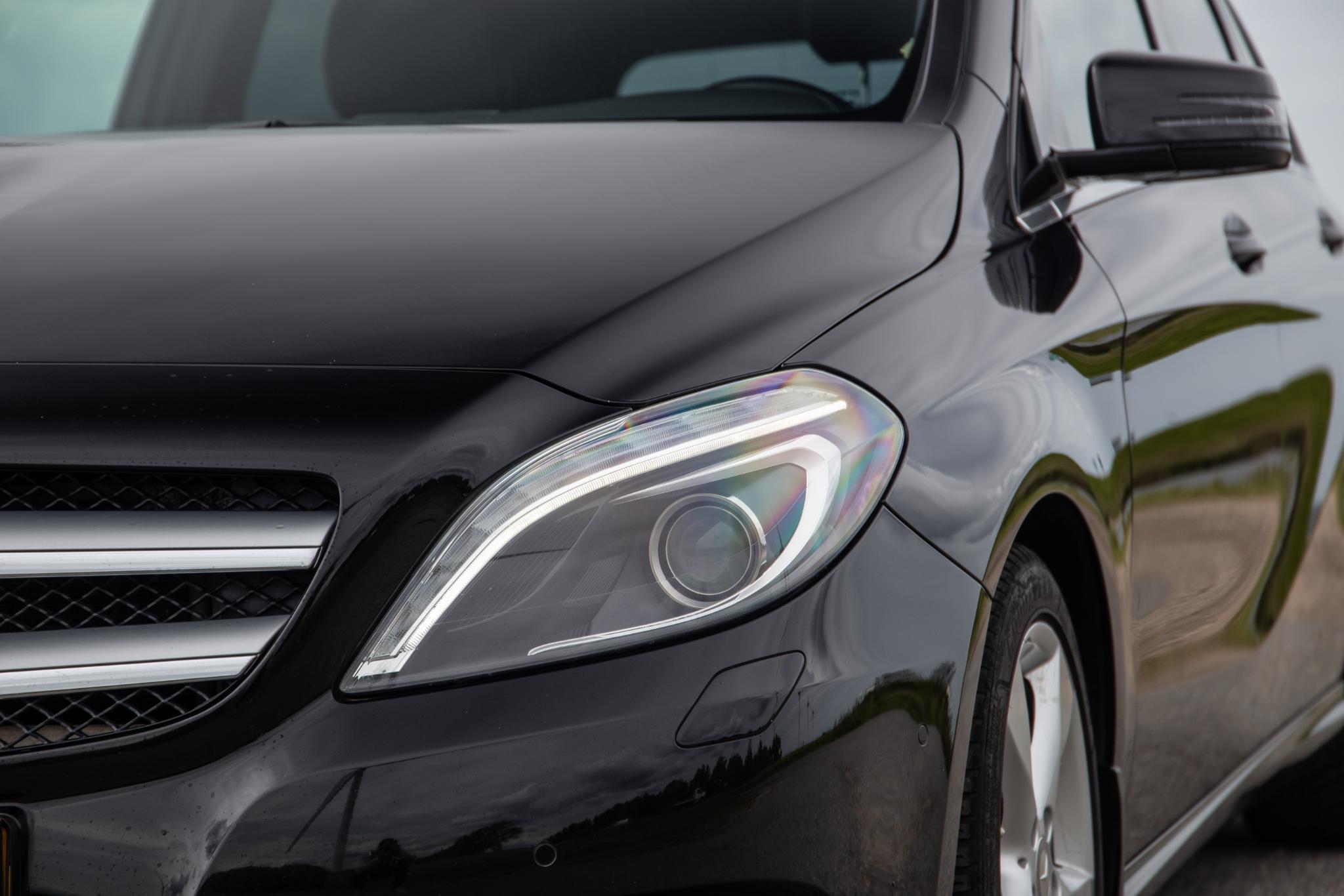 Foto van Mercedes-Benz B 180