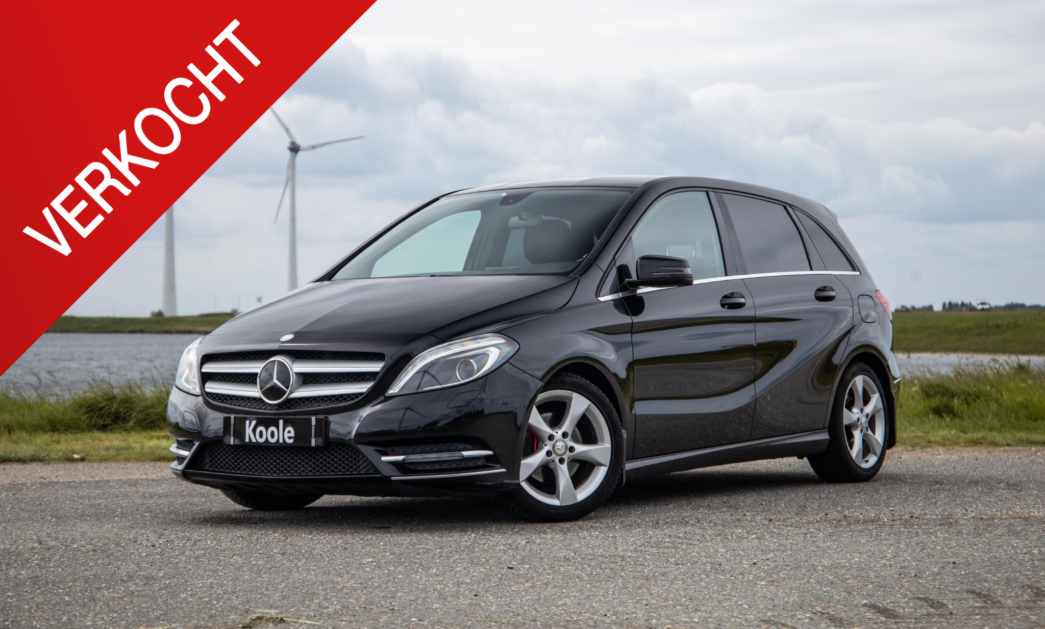 Mercedes-Benz B 180 180 Ambition 2013 - voorkant