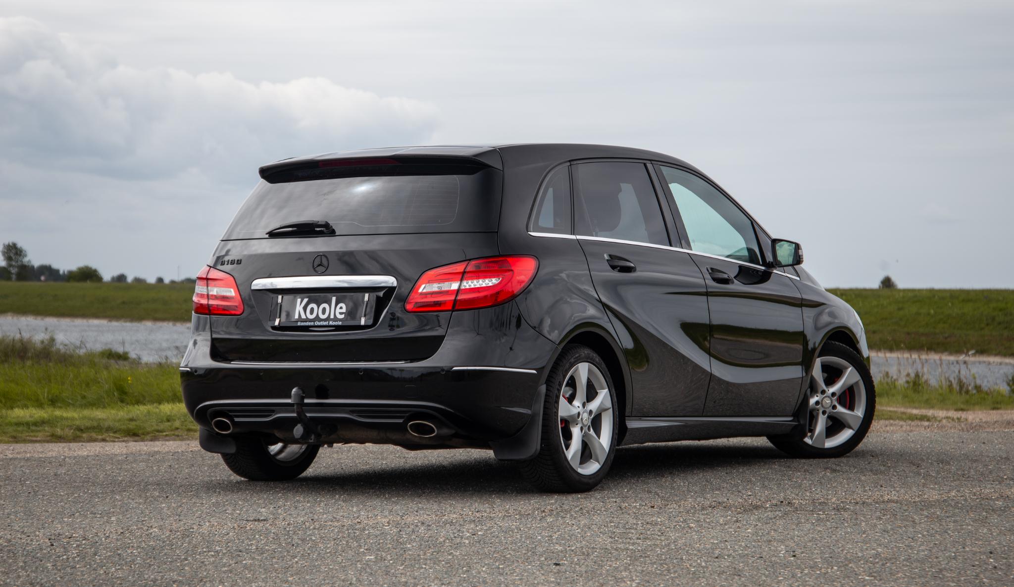 Foto van Mercedes-Benz B 180