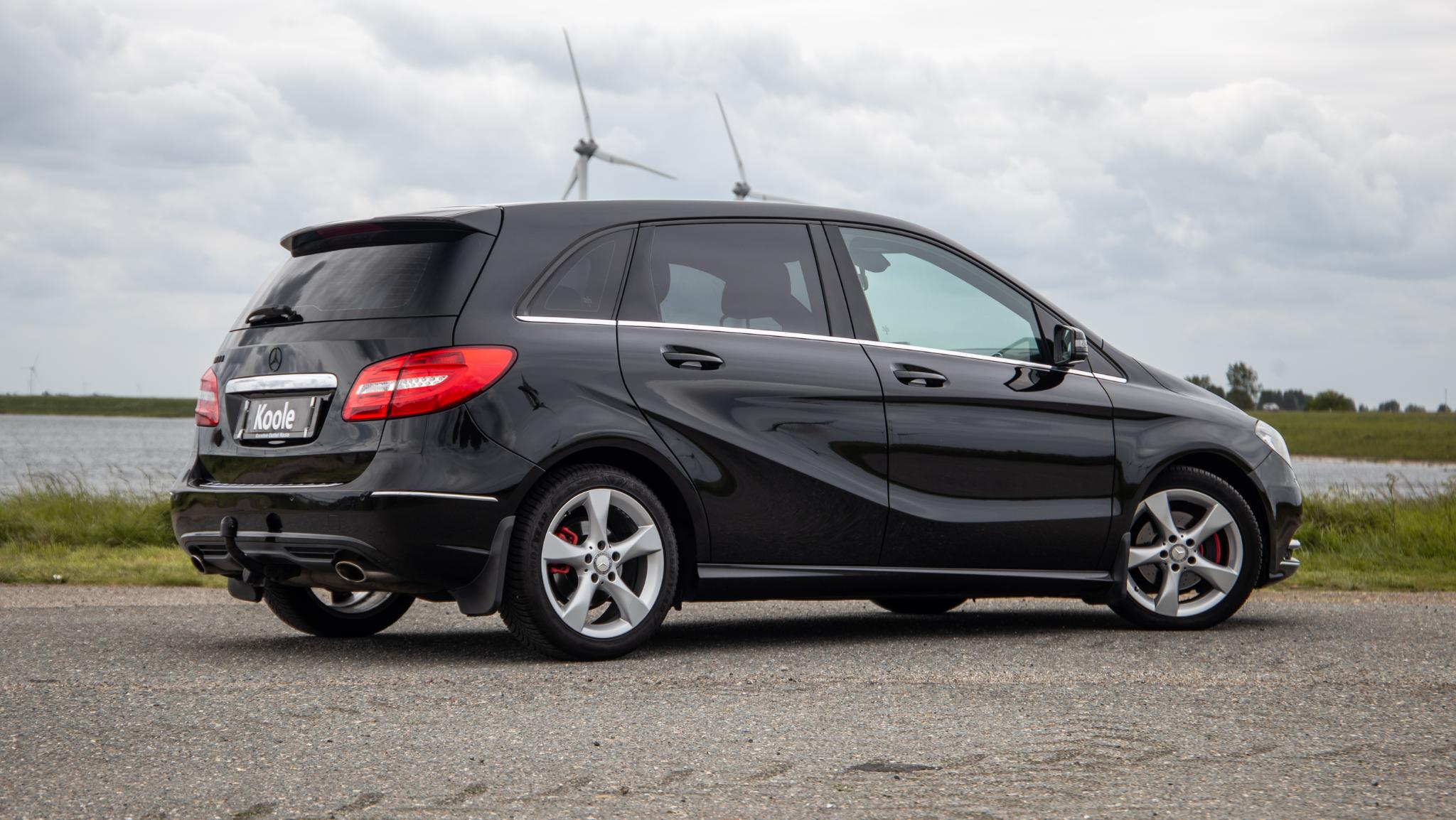Foto van Mercedes-Benz B 180