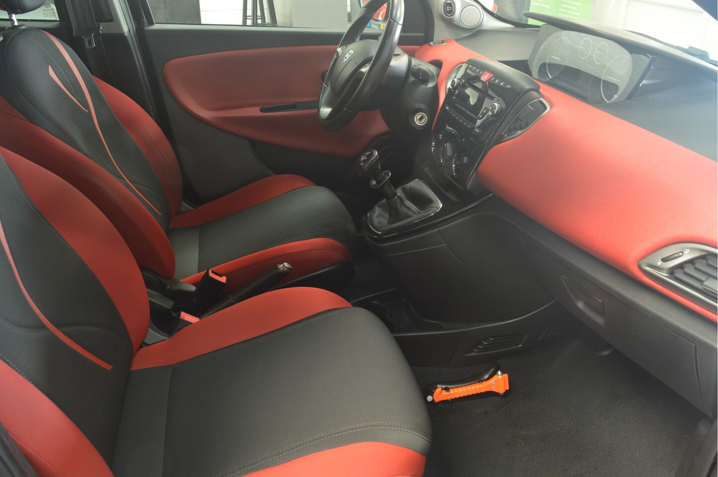 Foto van Lancia Ypsilon