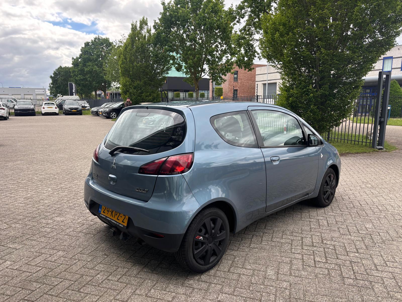 Foto van Mitsubishi Mitsubishi Colt