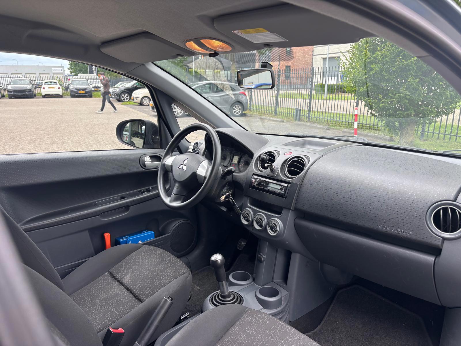Foto van Mitsubishi Mitsubishi Colt