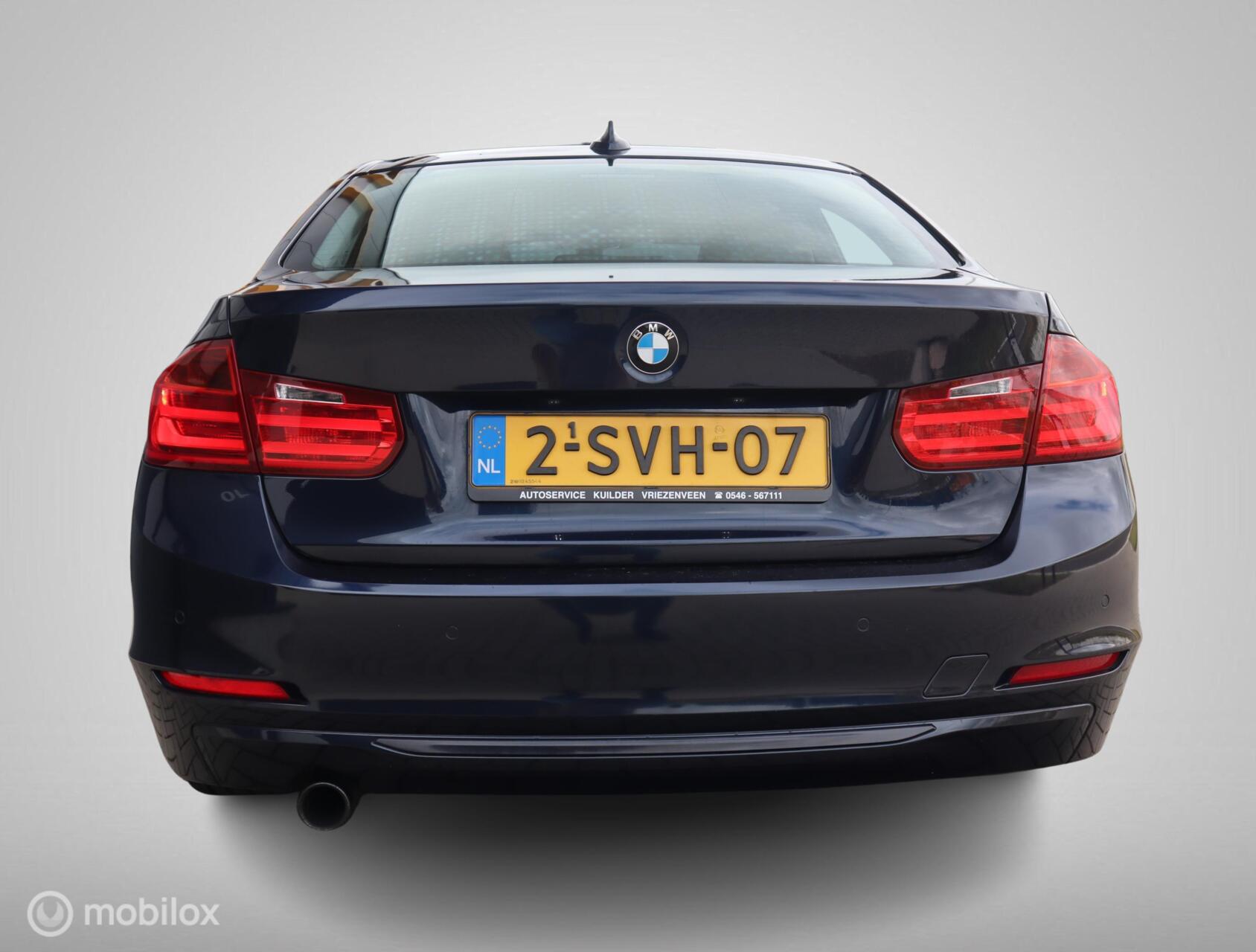 Foto van BMW 320i