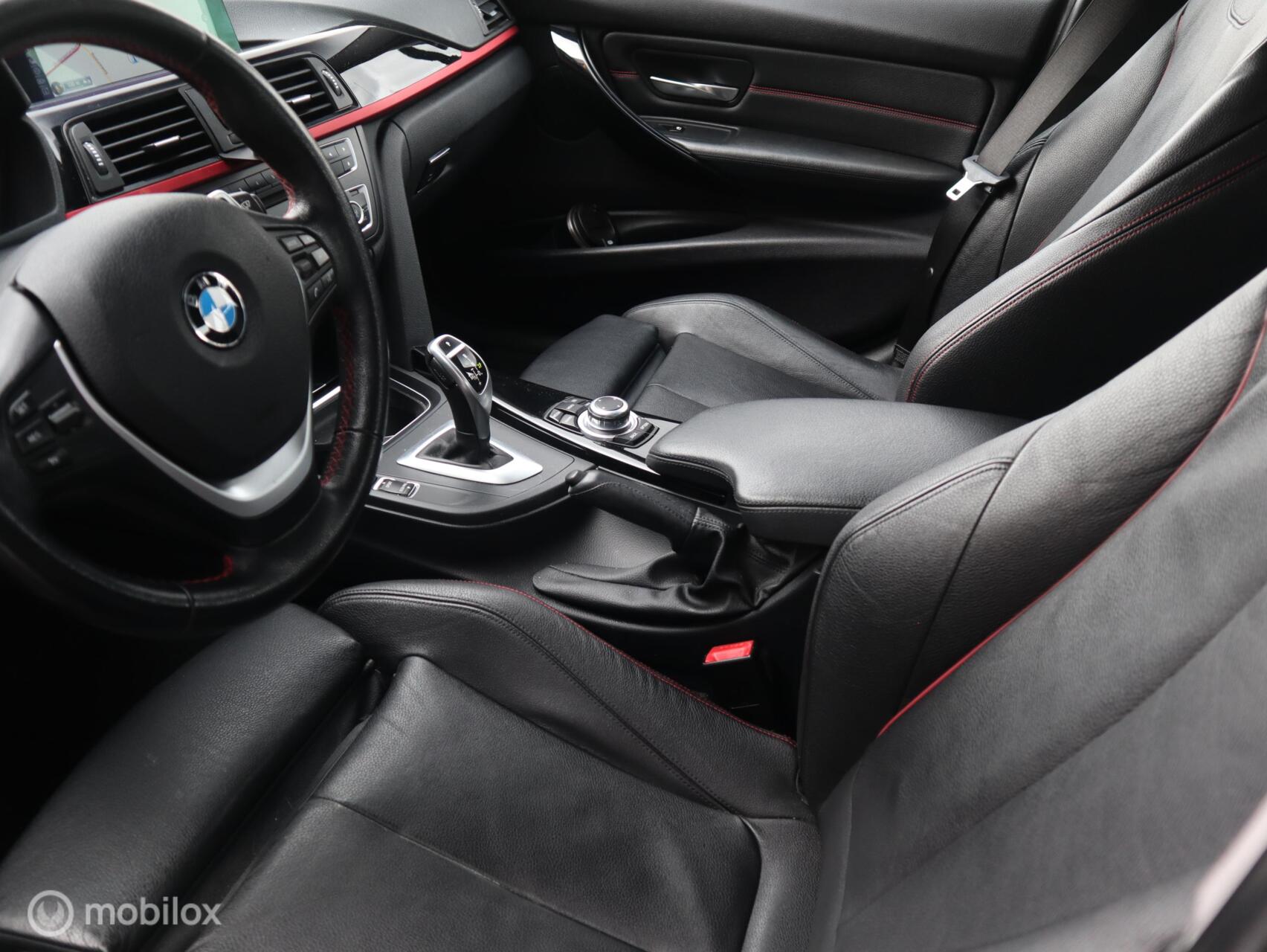 Foto van BMW 320i