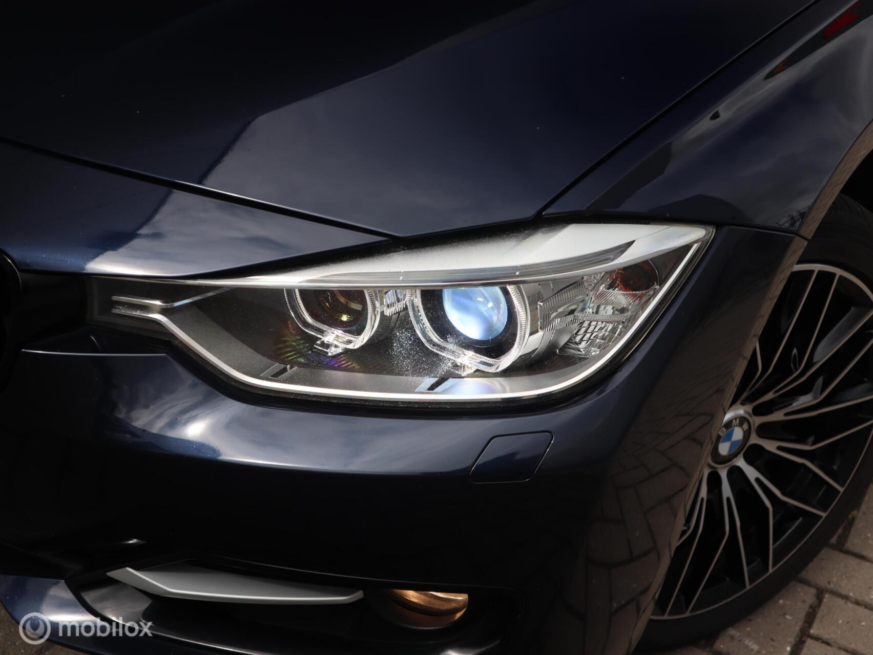 Foto van BMW 320i
