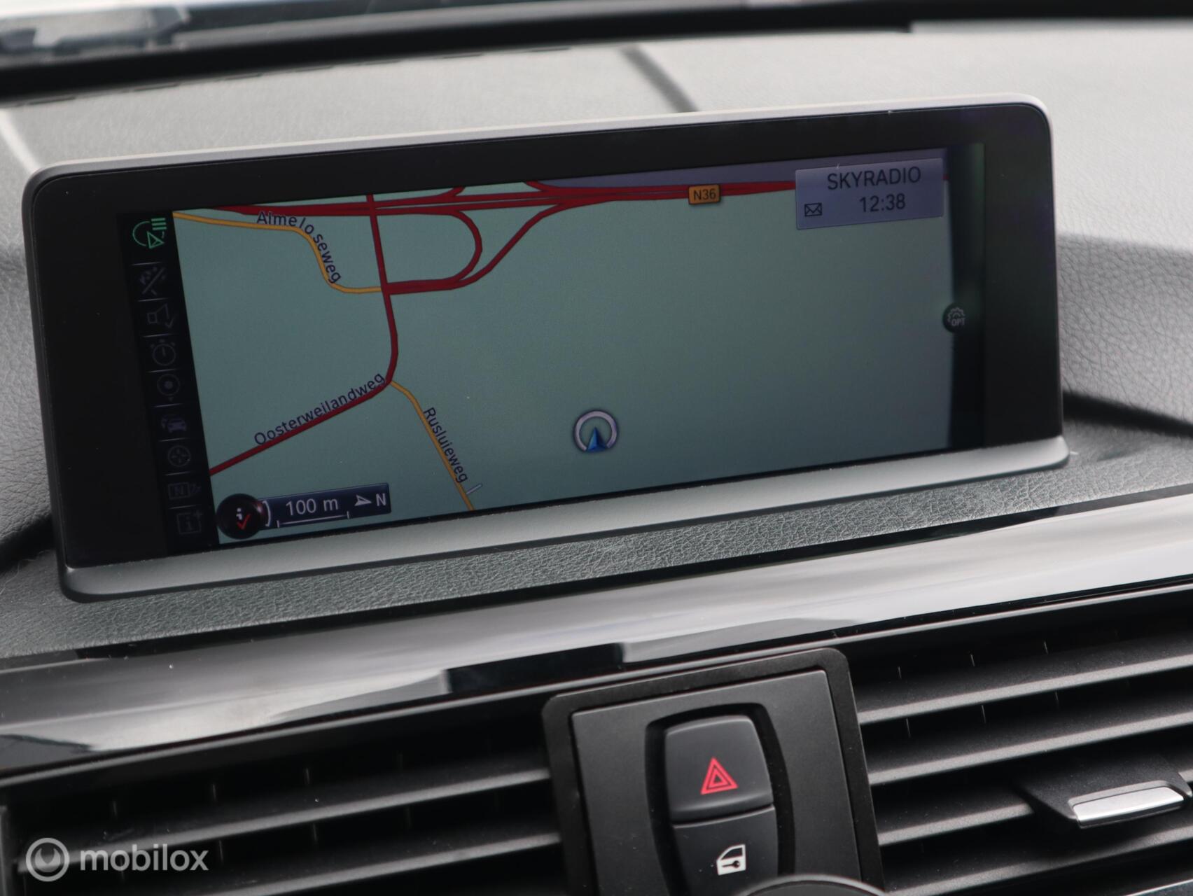 Foto van BMW 320i