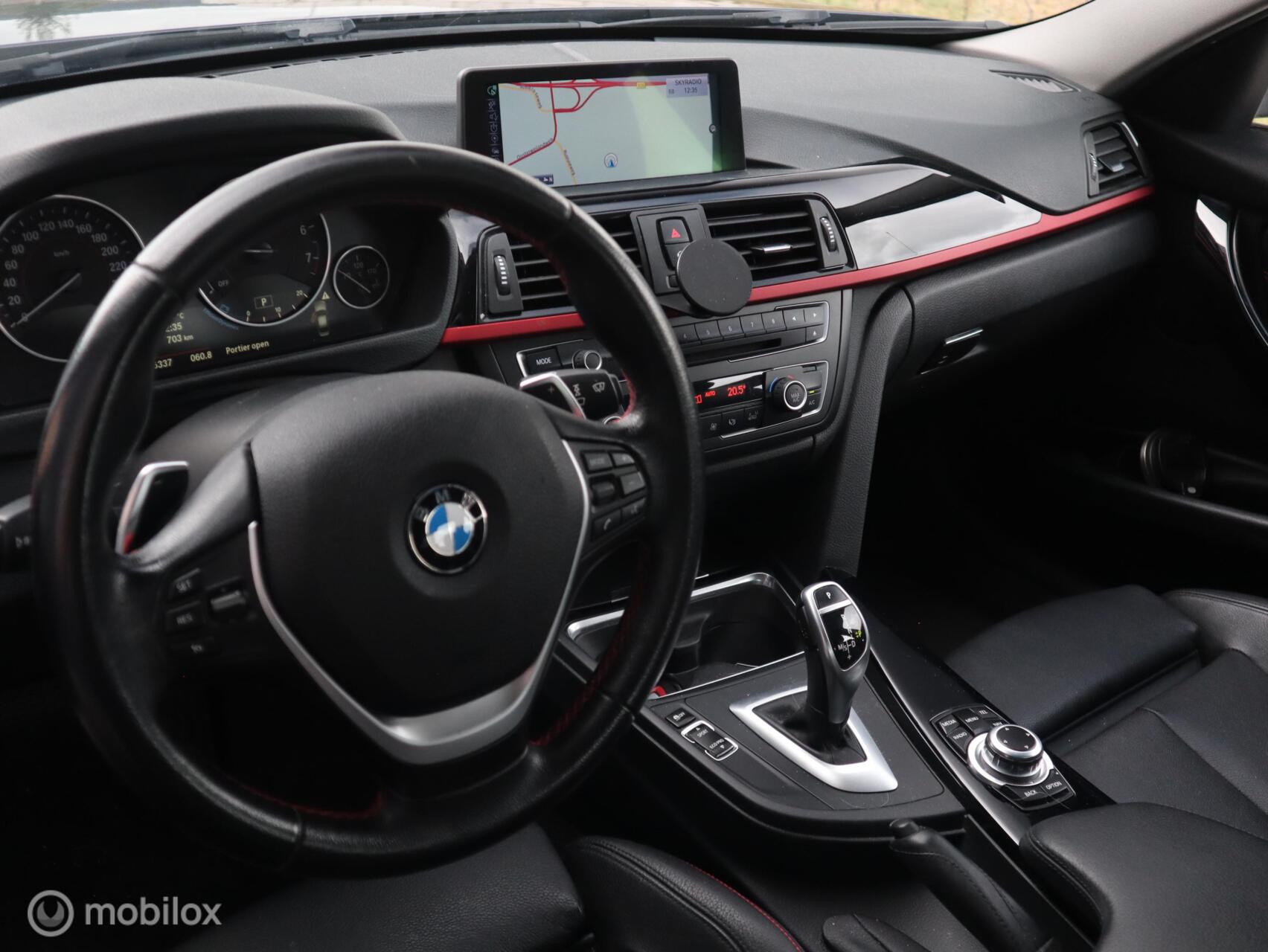 Foto van BMW 320i