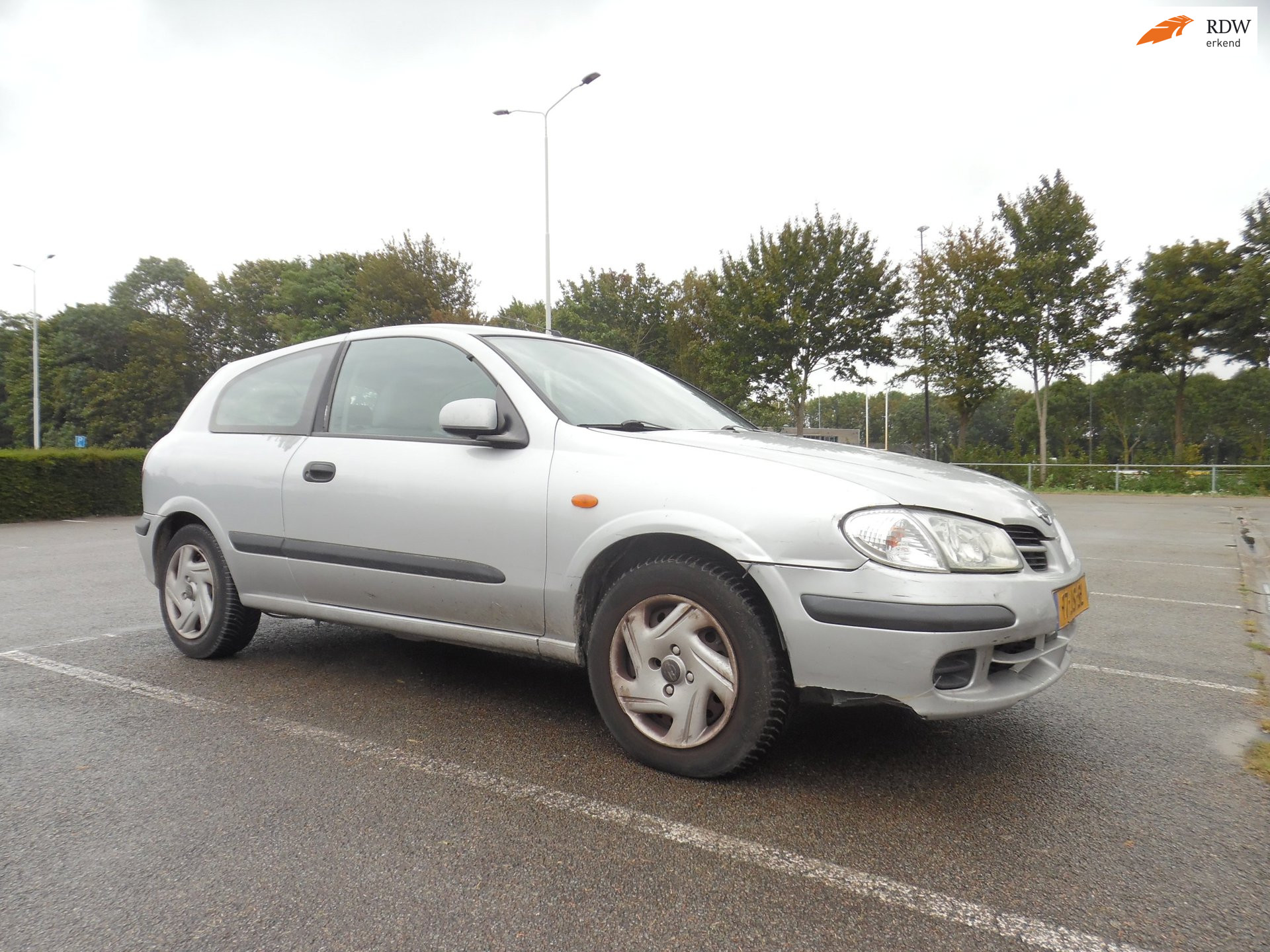 Nissan Nissan Almera 1.8 Comfort 2002 - voorkant